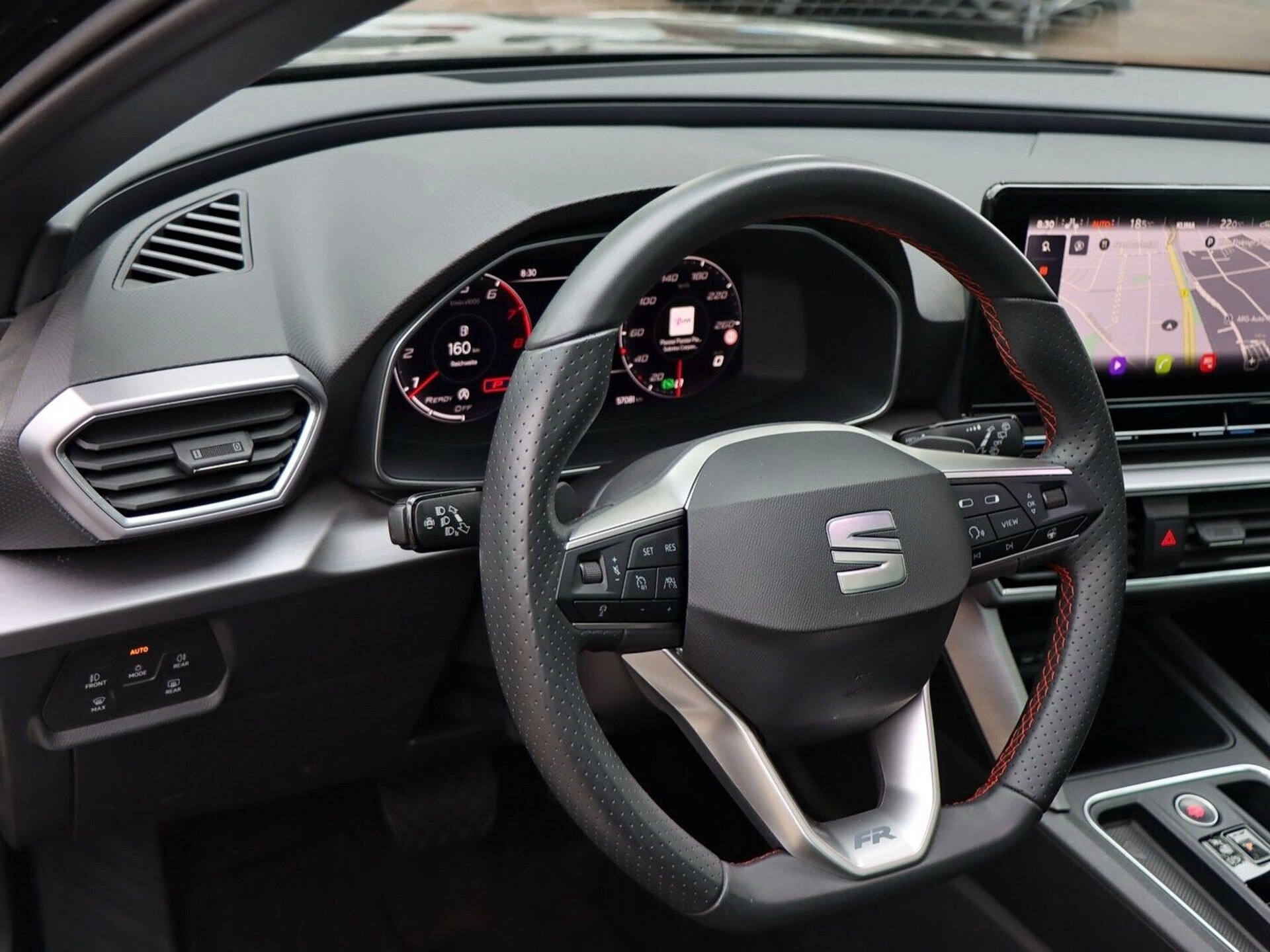 SEAT Leon Sportstourer FR