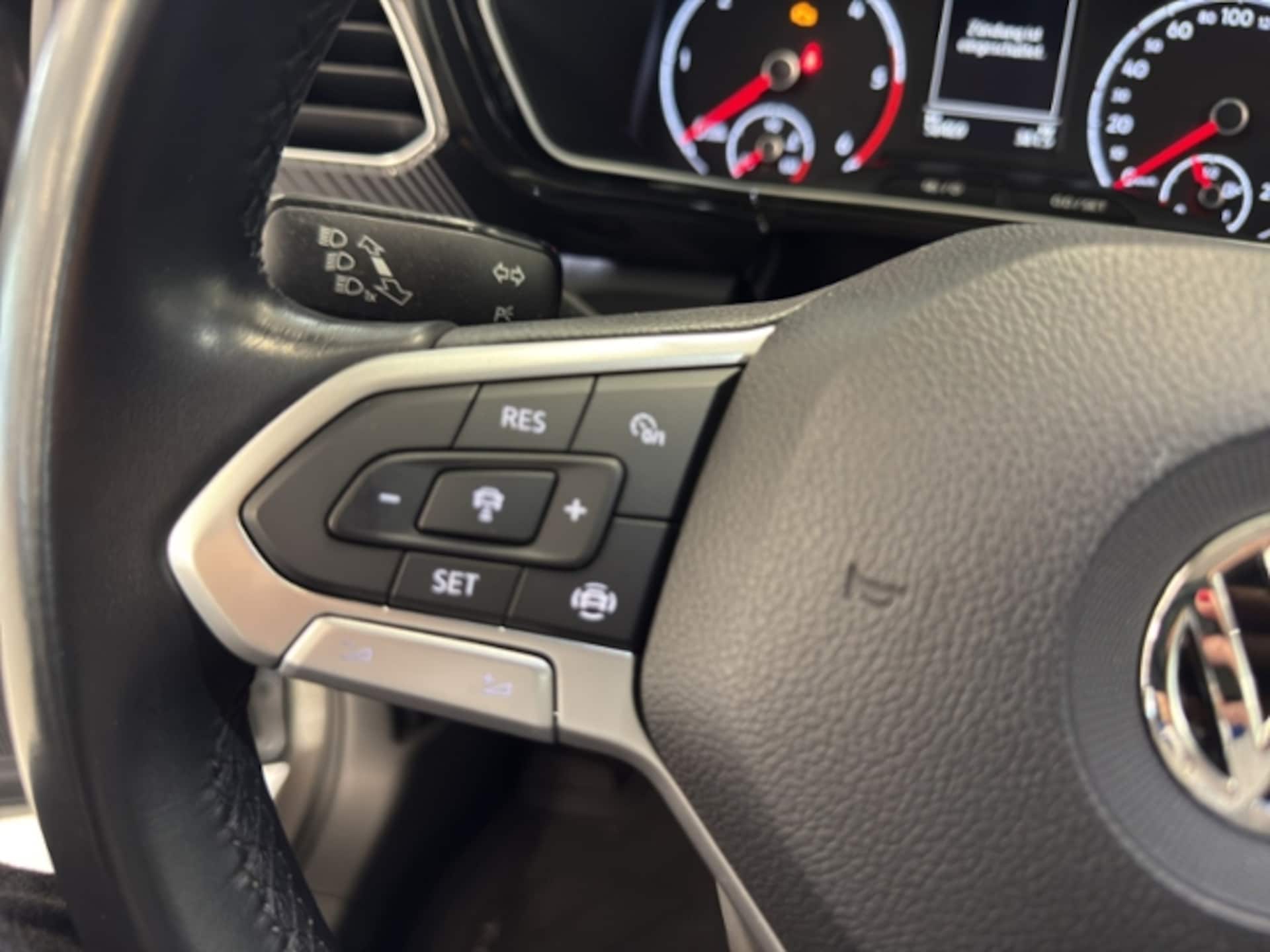 Volkswagen T-Cross Style