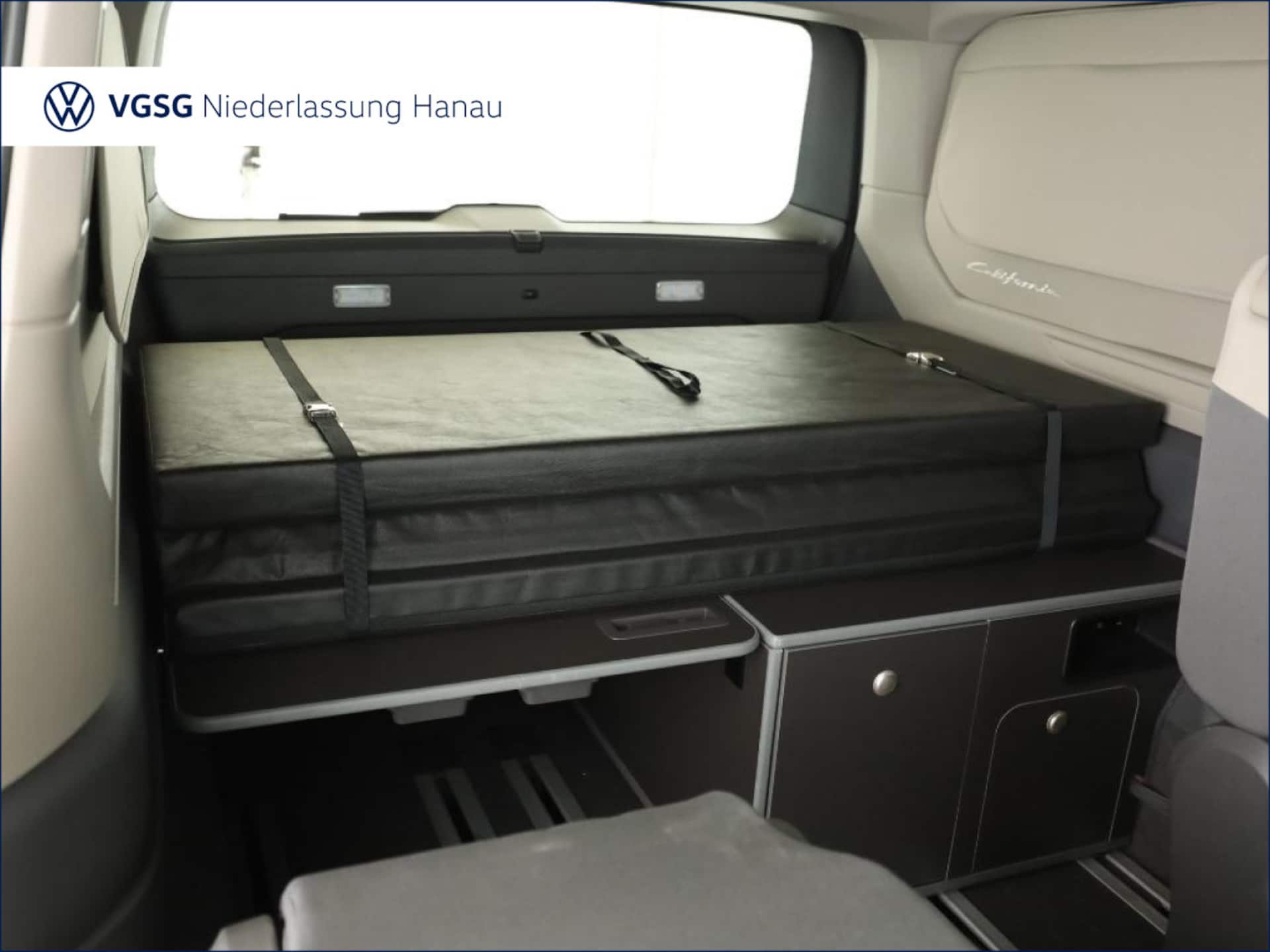 Volkswagen California Beach Camper