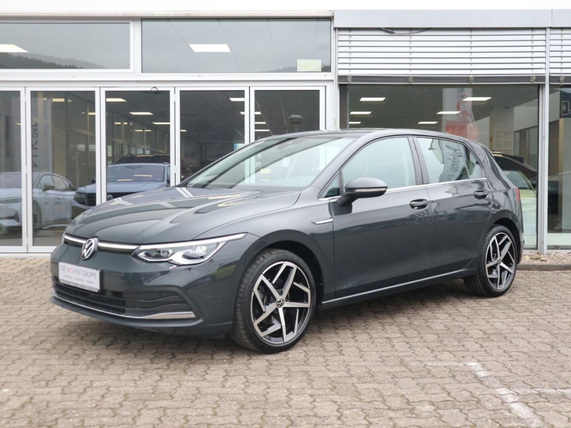 Volkswagen Golf Style