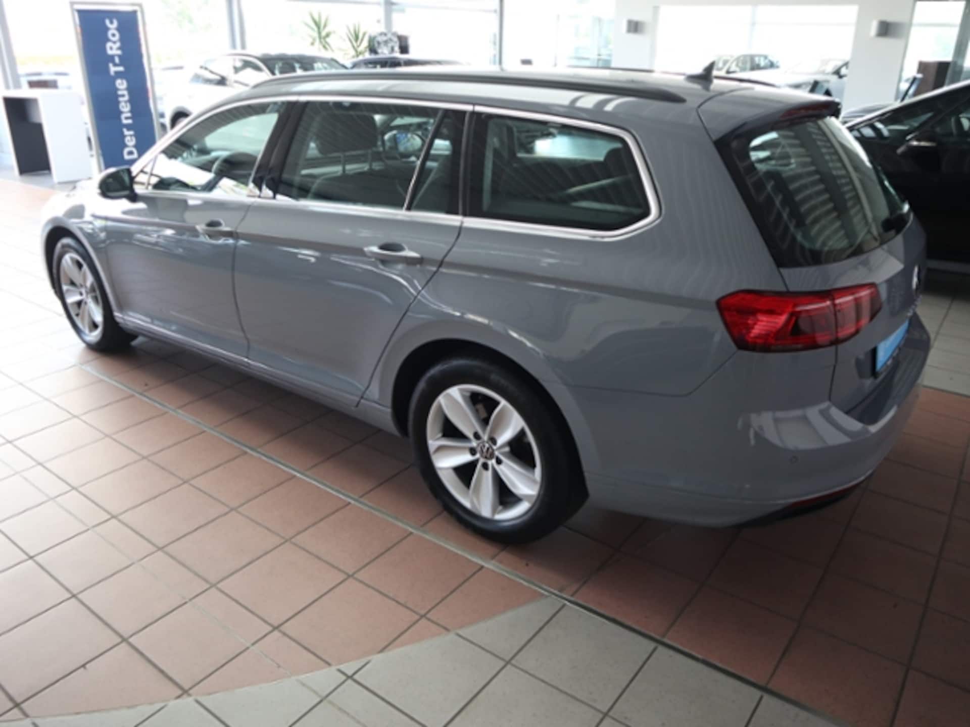 Volkswagen Passat Variant Business