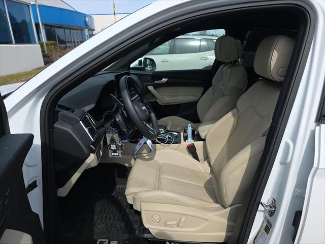 Used 2025 Audi Q5 Premium Plus with VIN WA1E2AFY0S2044536 for sale in Minneapolis, Minnesota