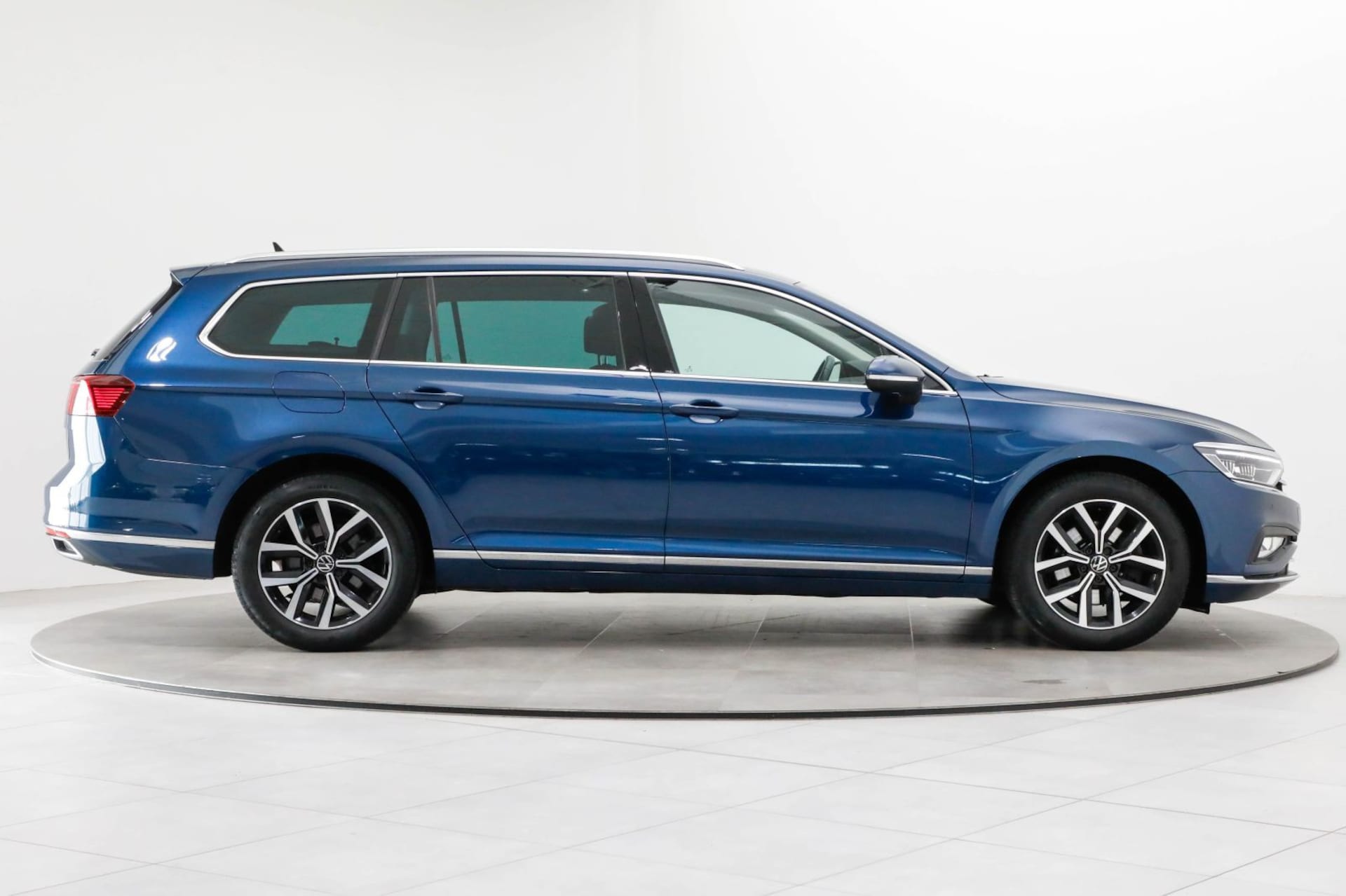 Volkswagen Passat Variant Elegance