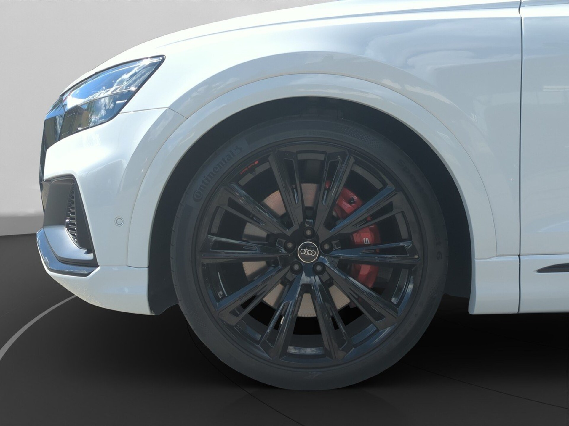 Audi SQ8 SUV