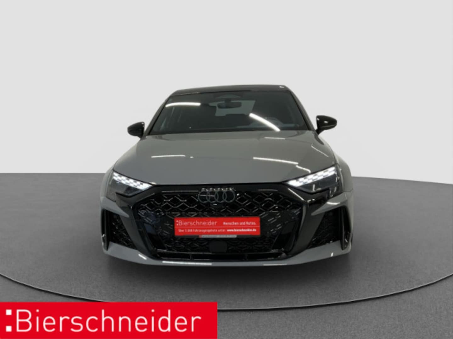 Bild über Audi RS 3 Sportback TFSI quattro 294 kW S tronic - für weitere Informationen kontaktieren Sie den Audi Partner