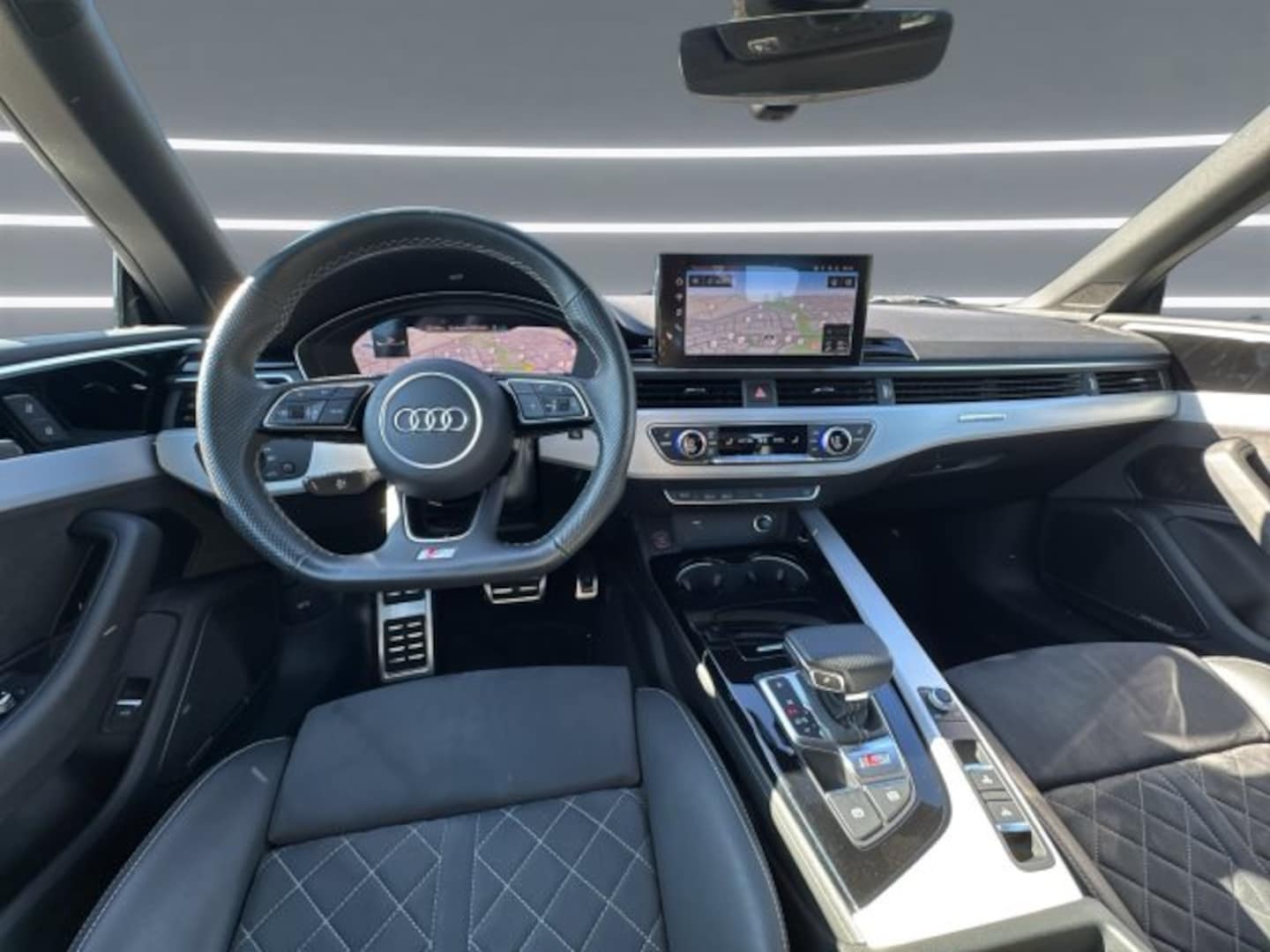 Bild über Audi S5 Cabriolet TFSI quattro tiptronic - für weitere Informationen kontaktieren Sie den Audi Partner