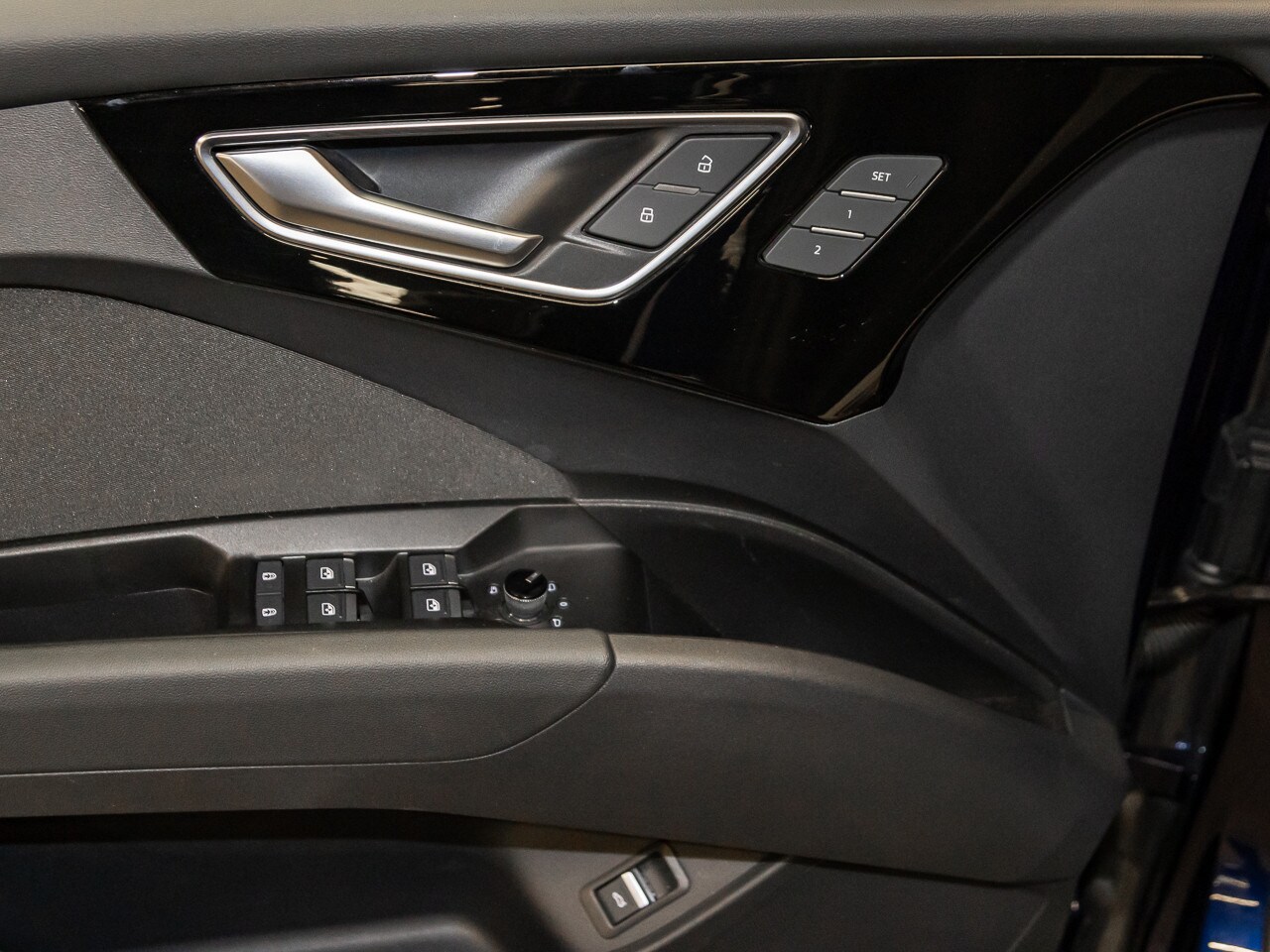 Image about Audi Q4 e-tron 40 e-tron