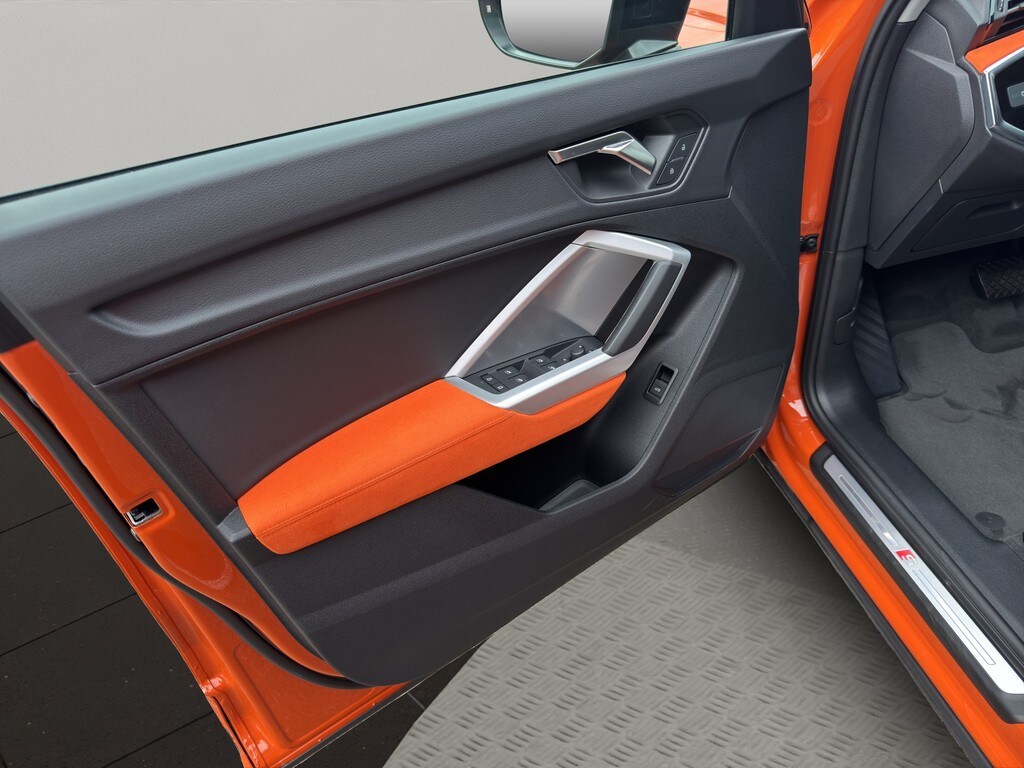 Image about Audi Q3 S line 35 TFSI S tronic