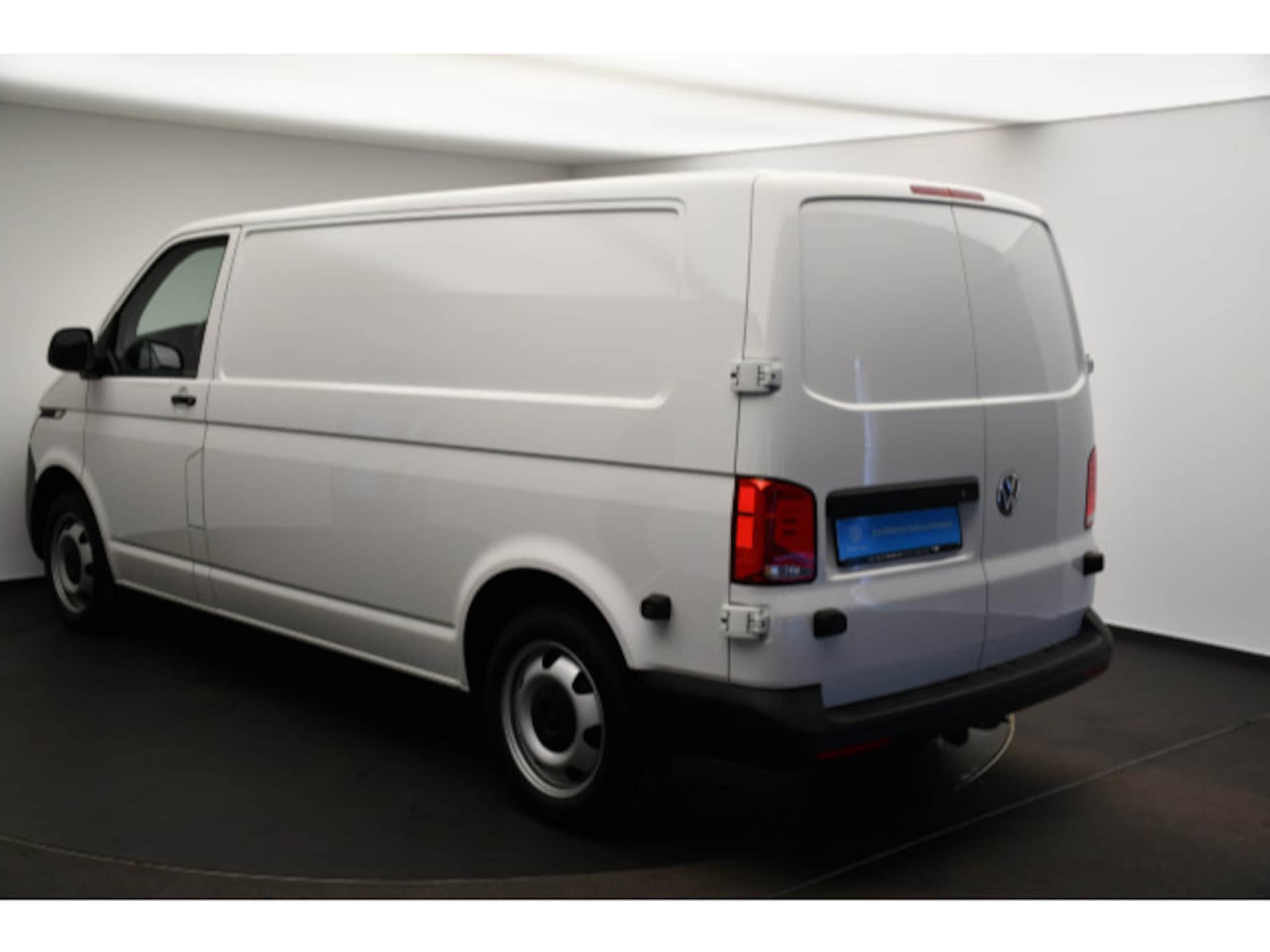 Volkswagen T6.1 Transporter Kasten langer Radstand
