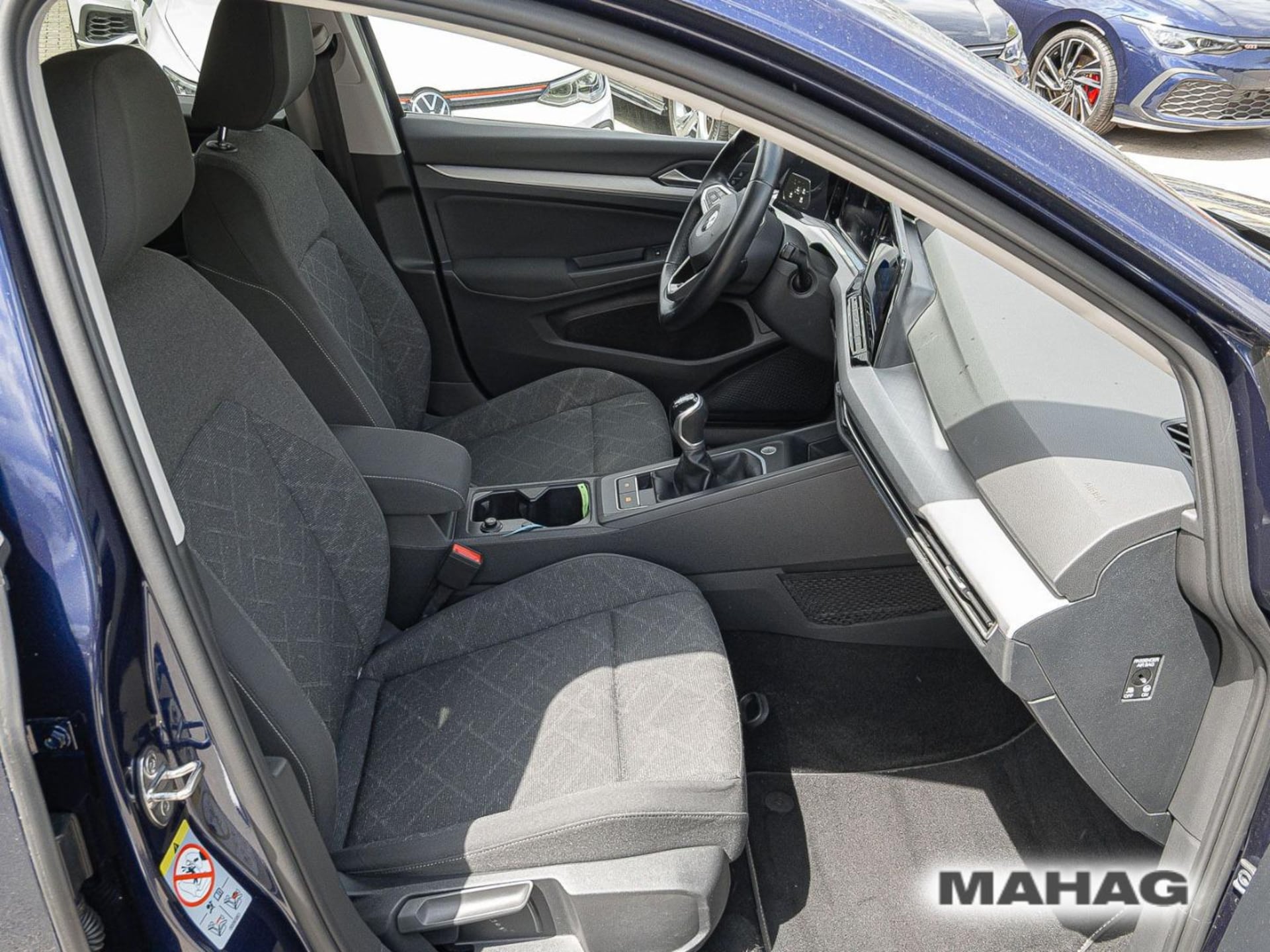 Volkswagen Golf Variant Life