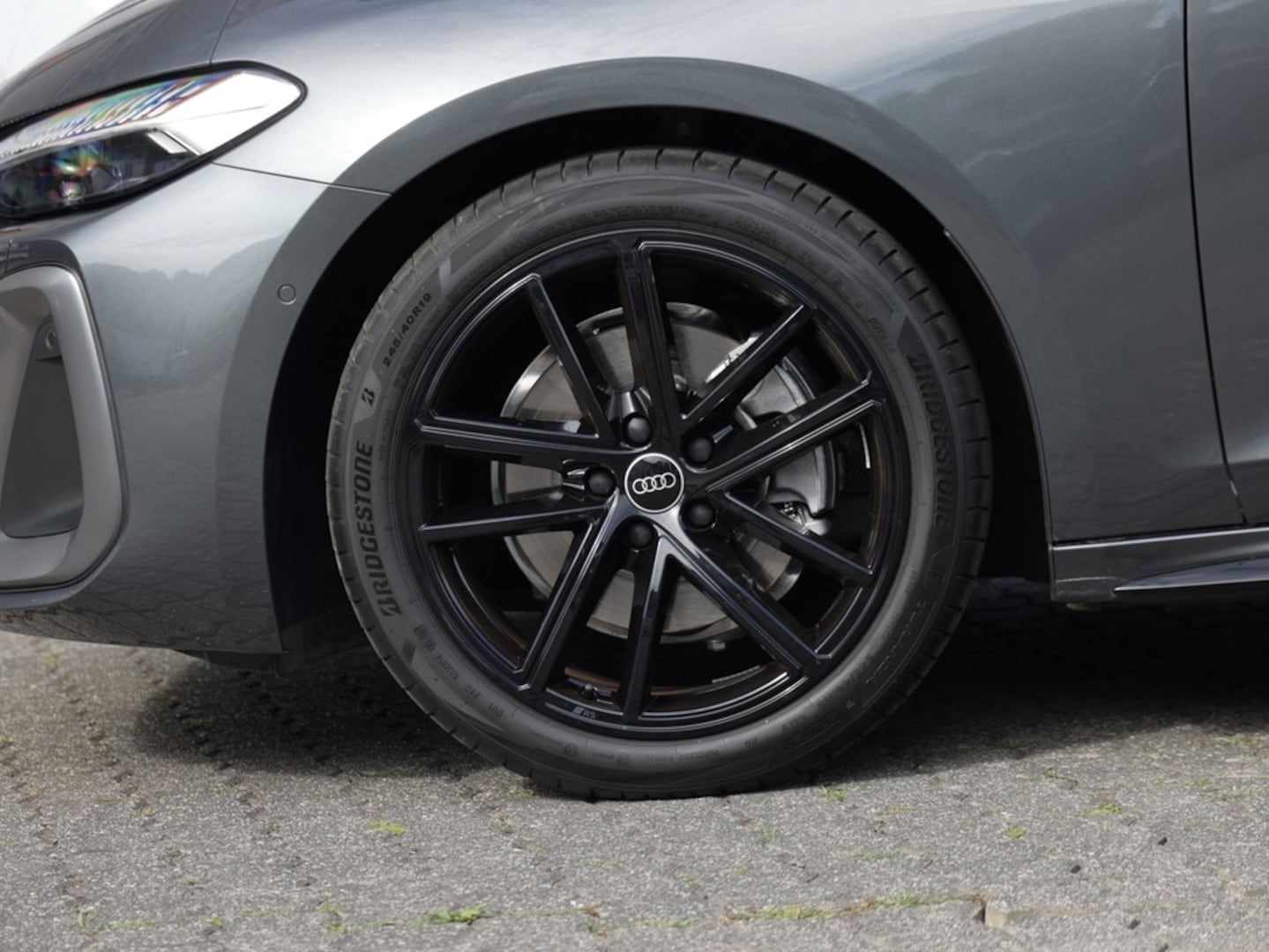 Bild über Audi A5 Limousine TFSI S tronic - für weitere Informationen kontaktieren Sie den Audi Partner