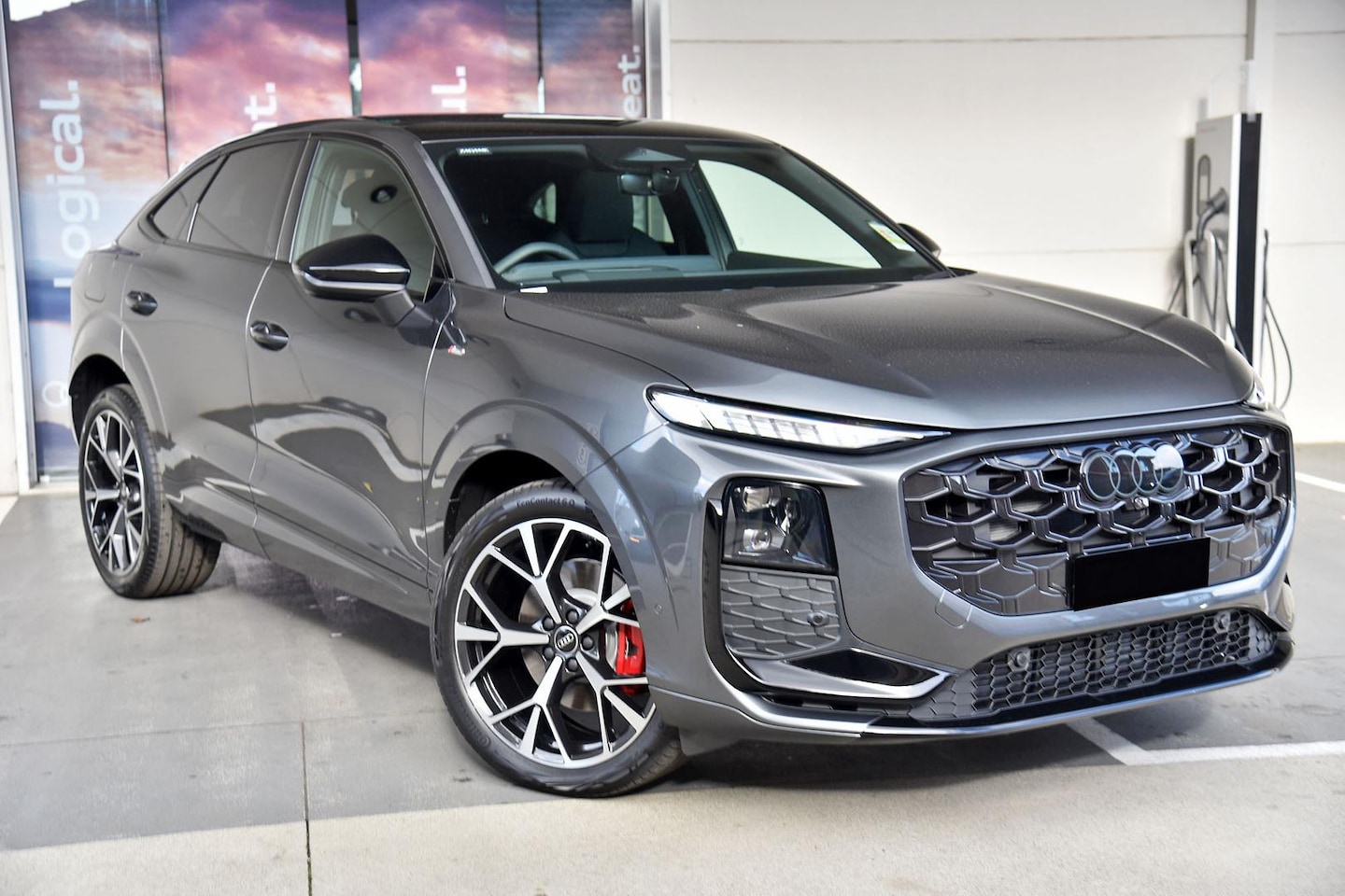 Image about Audi Q3 Sportback TFSI quattro 195 kW