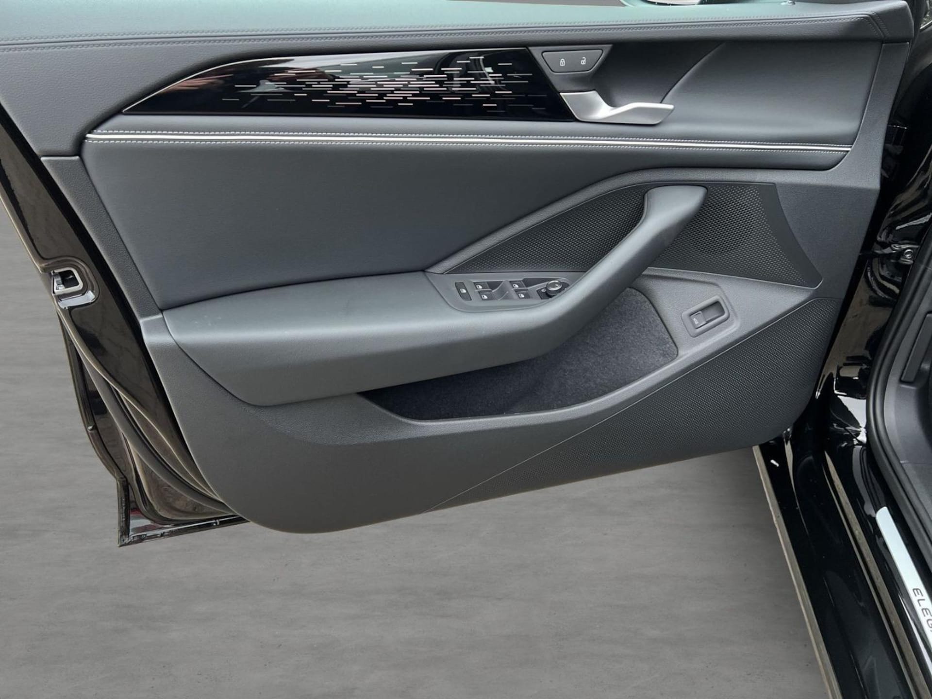 Volkswagen Passat Elegance