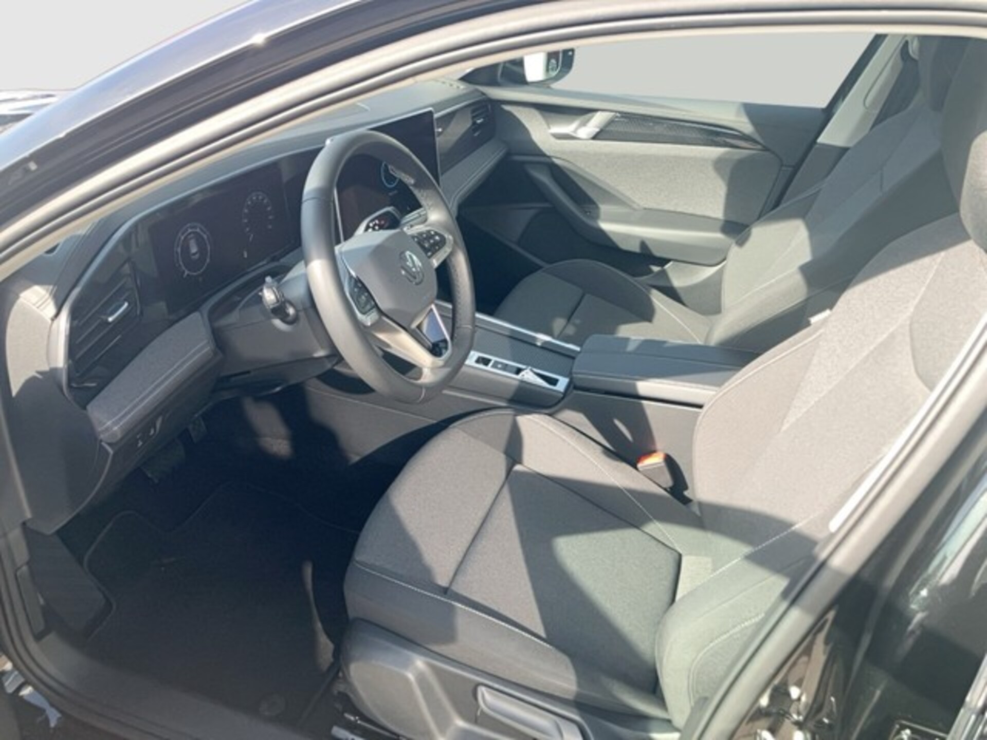 Volkswagen Passat Basis-Modell