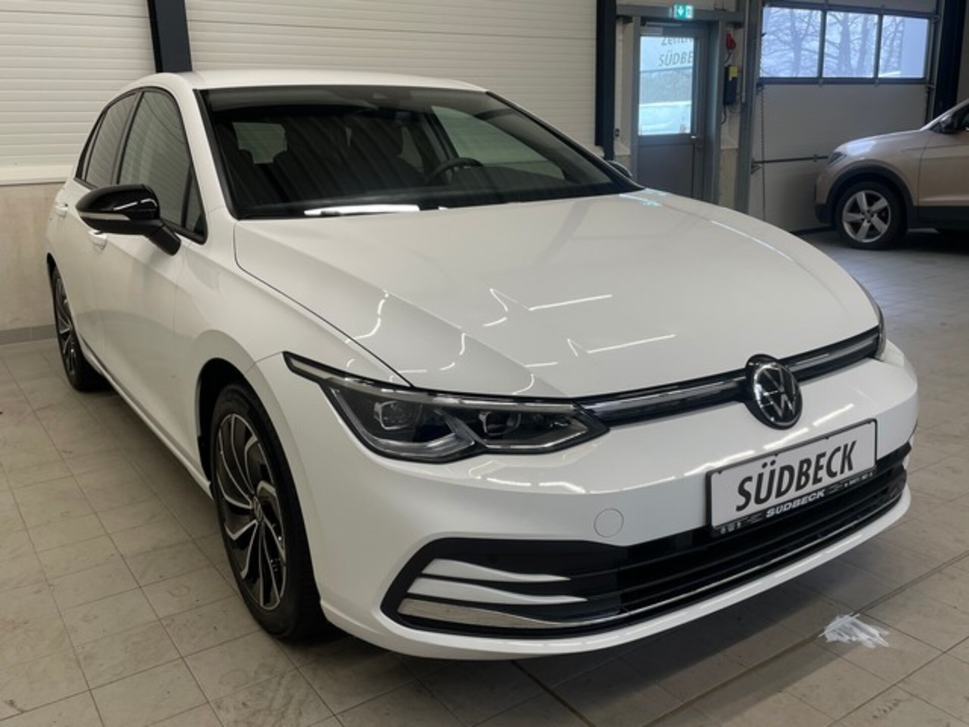 Volkswagen Golf Active