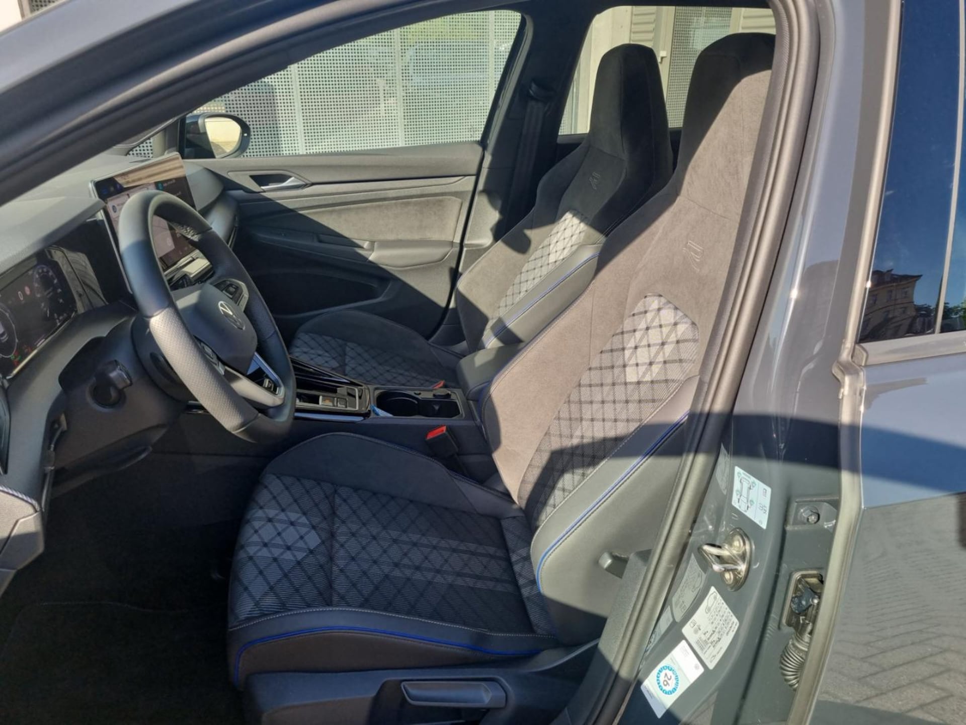 Volkswagen Golf Variant R-Line