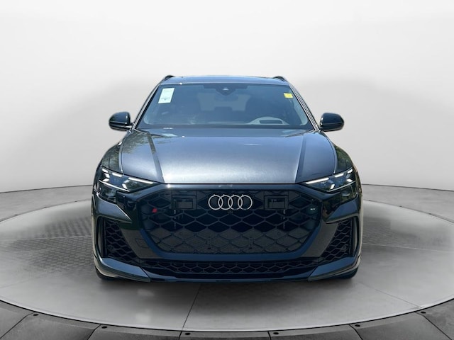 2026 Audi RS Q8 SUV performance
