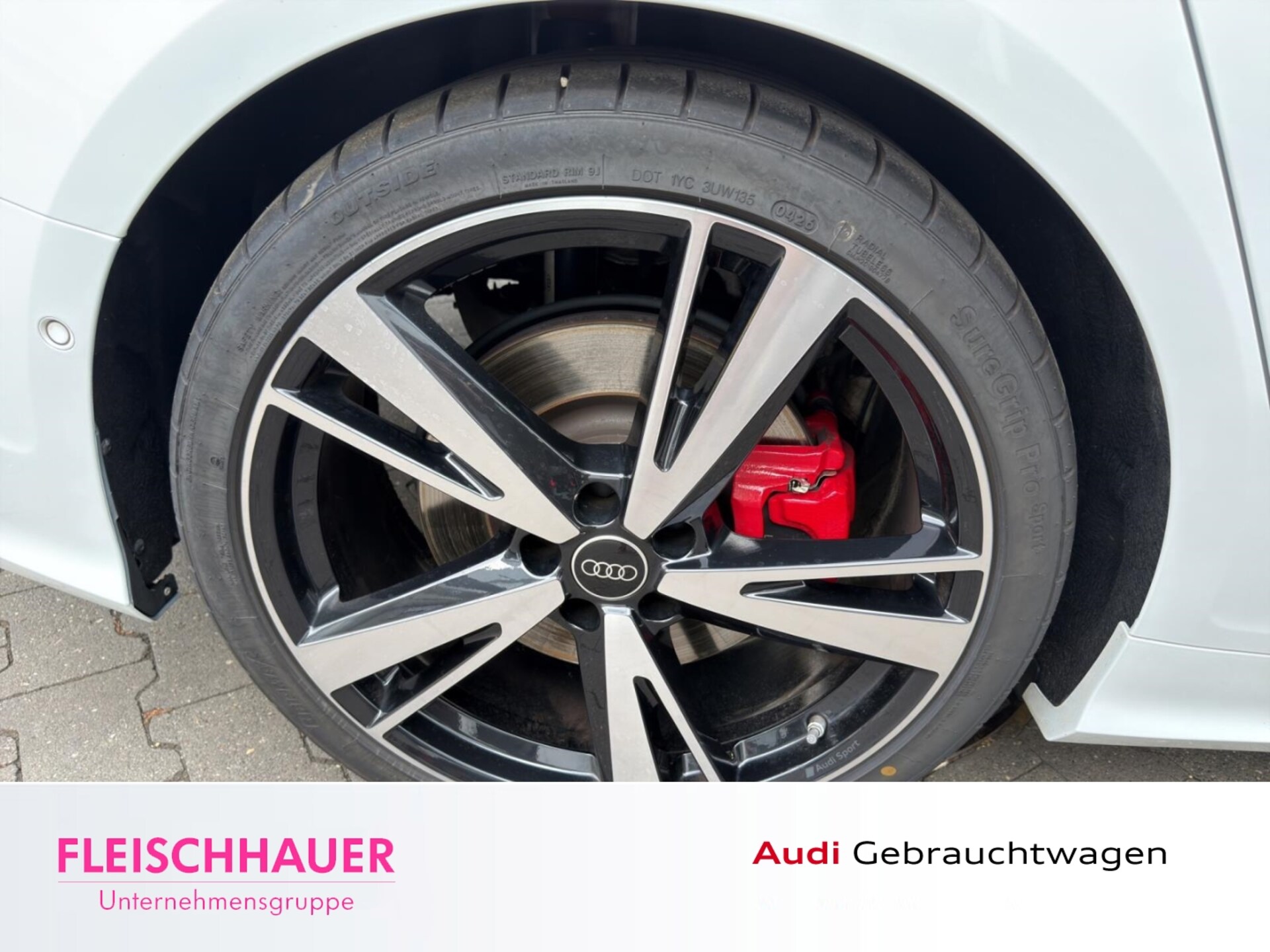 Audi S6 Avant
