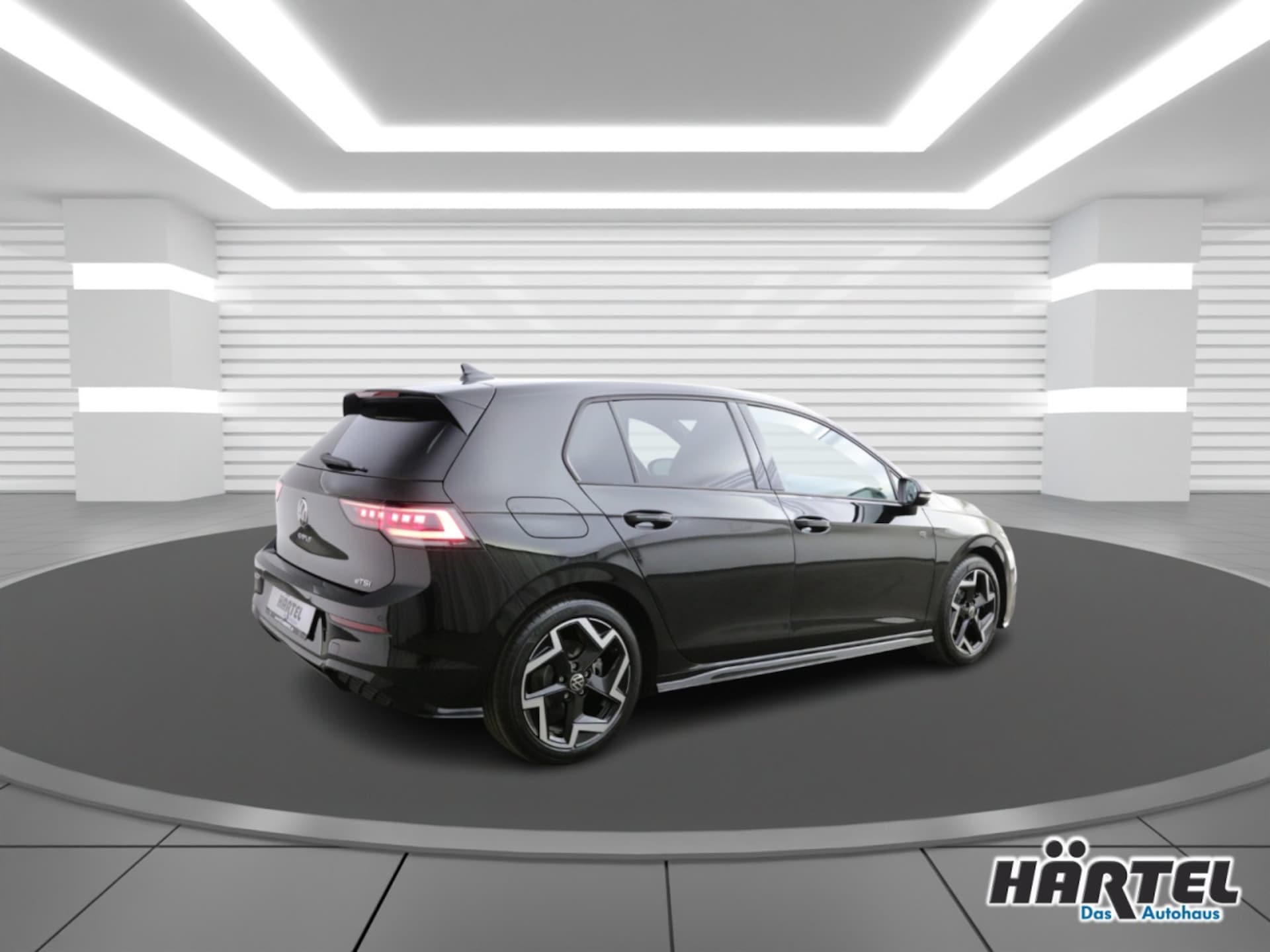 Volkswagen Golf R-Line