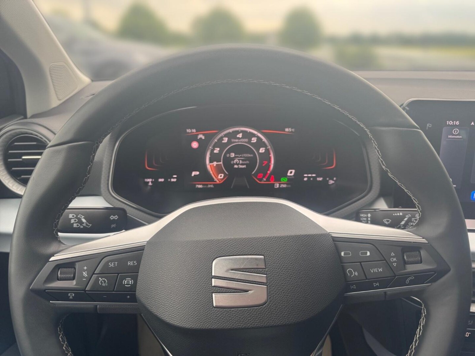 SEAT Arona – Bild 10