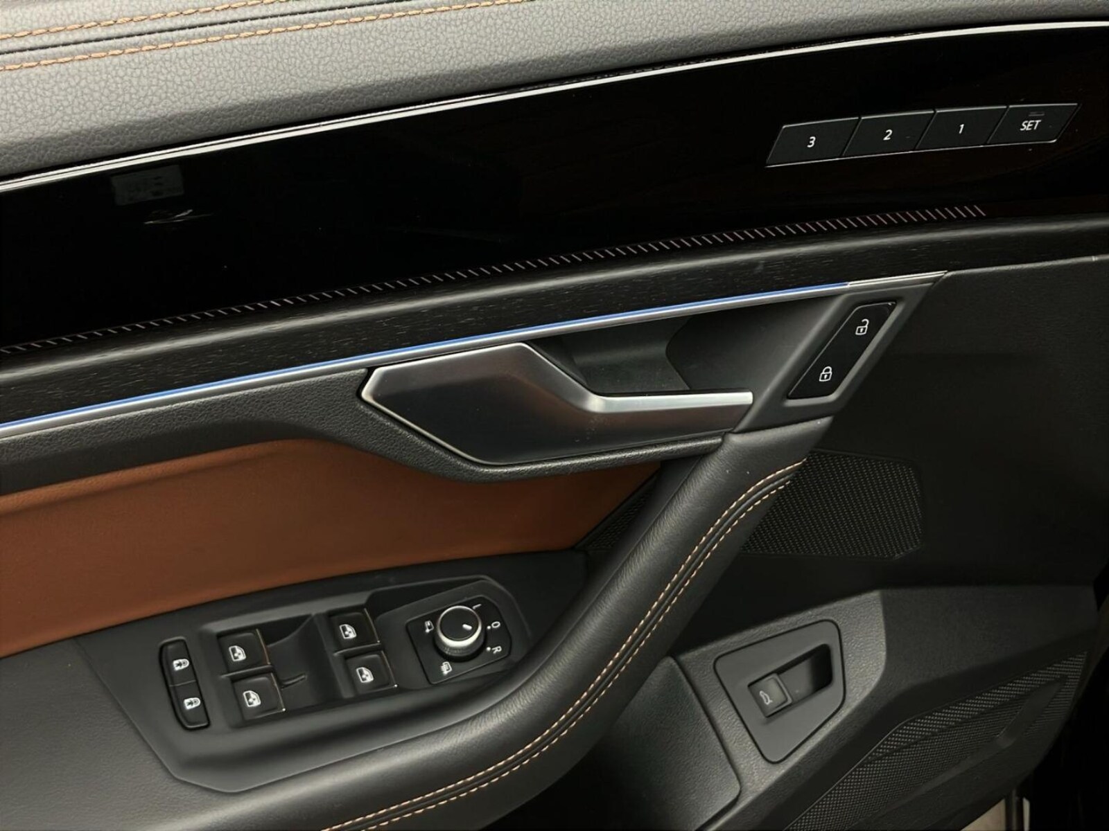 Volkswagen Touareg – Bild 8