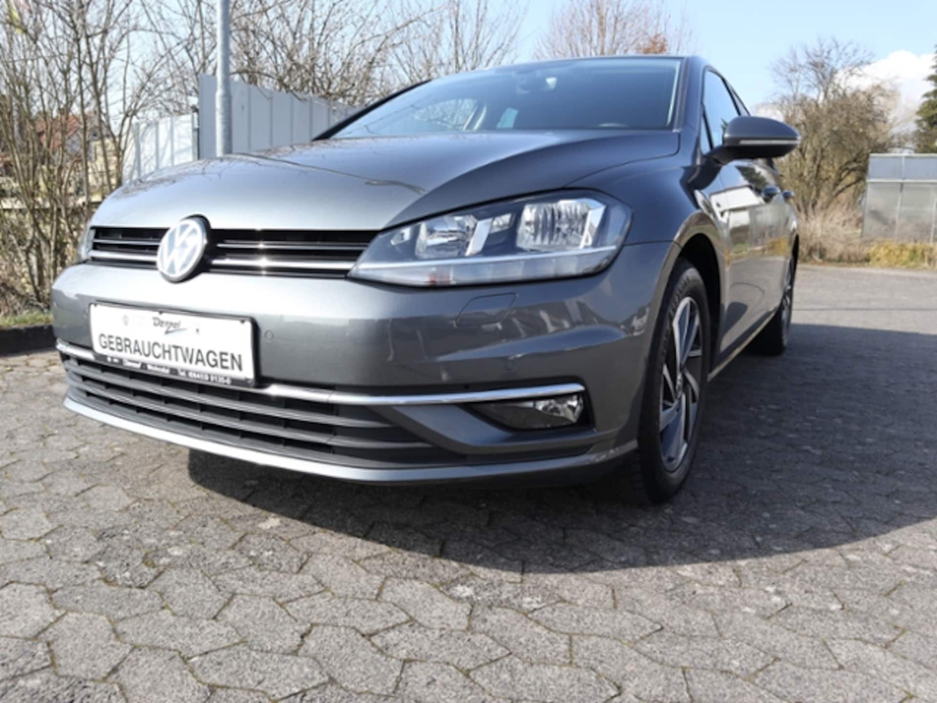 Volkswagen Golf SOUND