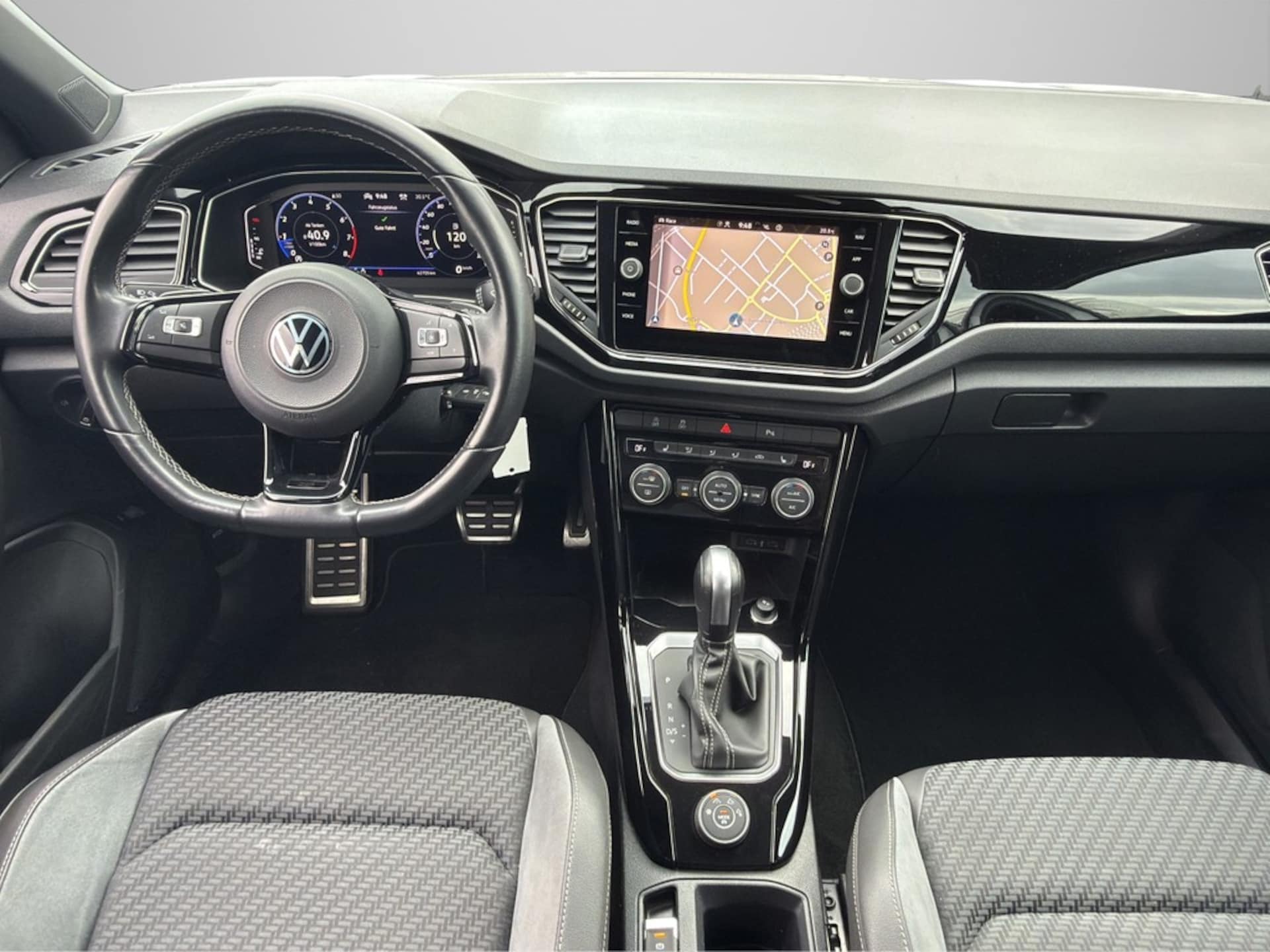 Volkswagen T-Roc R