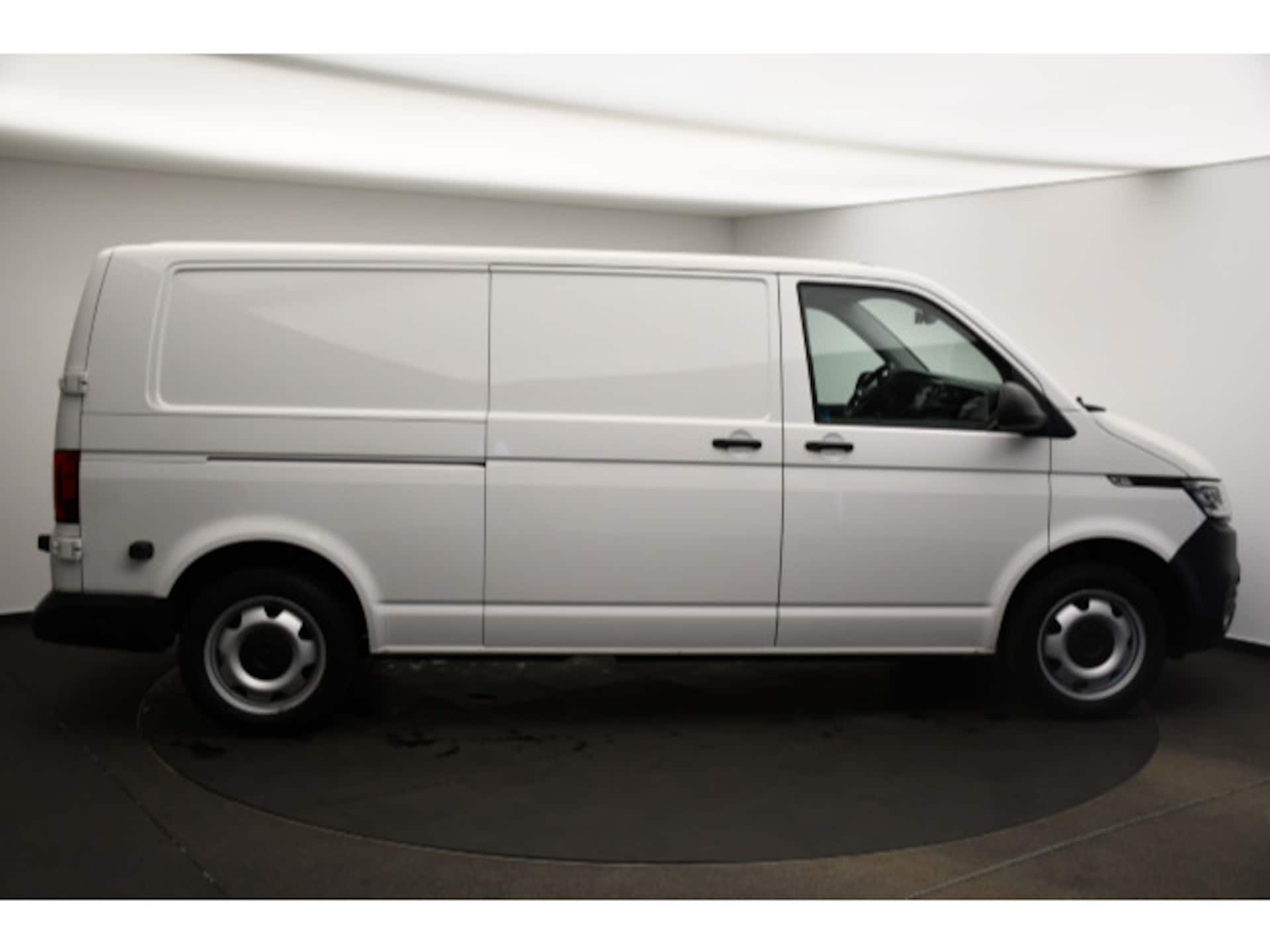 Volkswagen T6.1 Transporter Kasten langer Radstand
