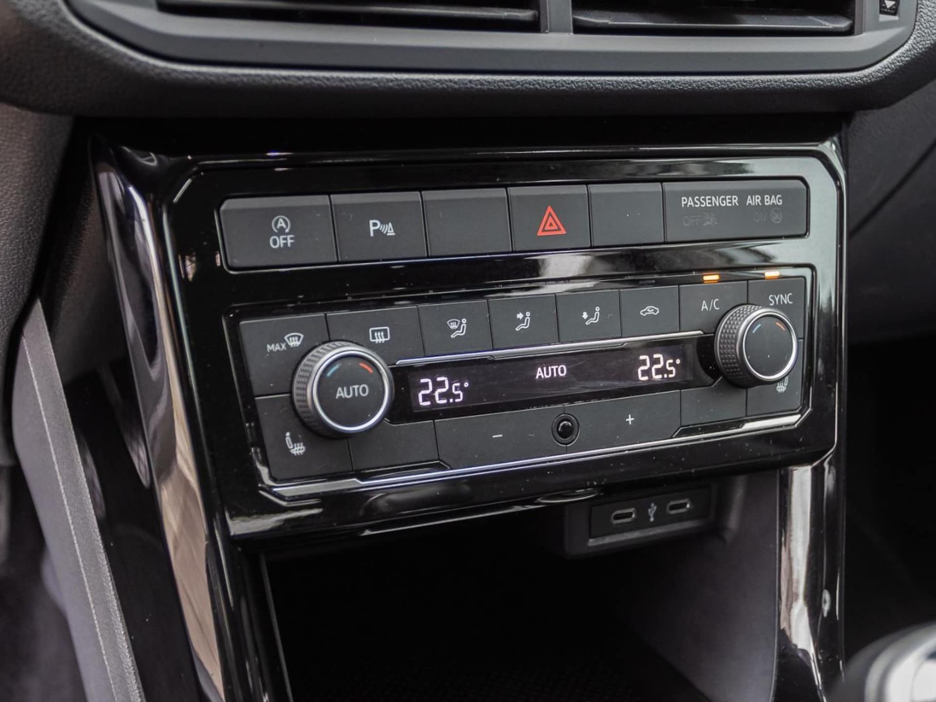 Volkswagen T-Cross Style