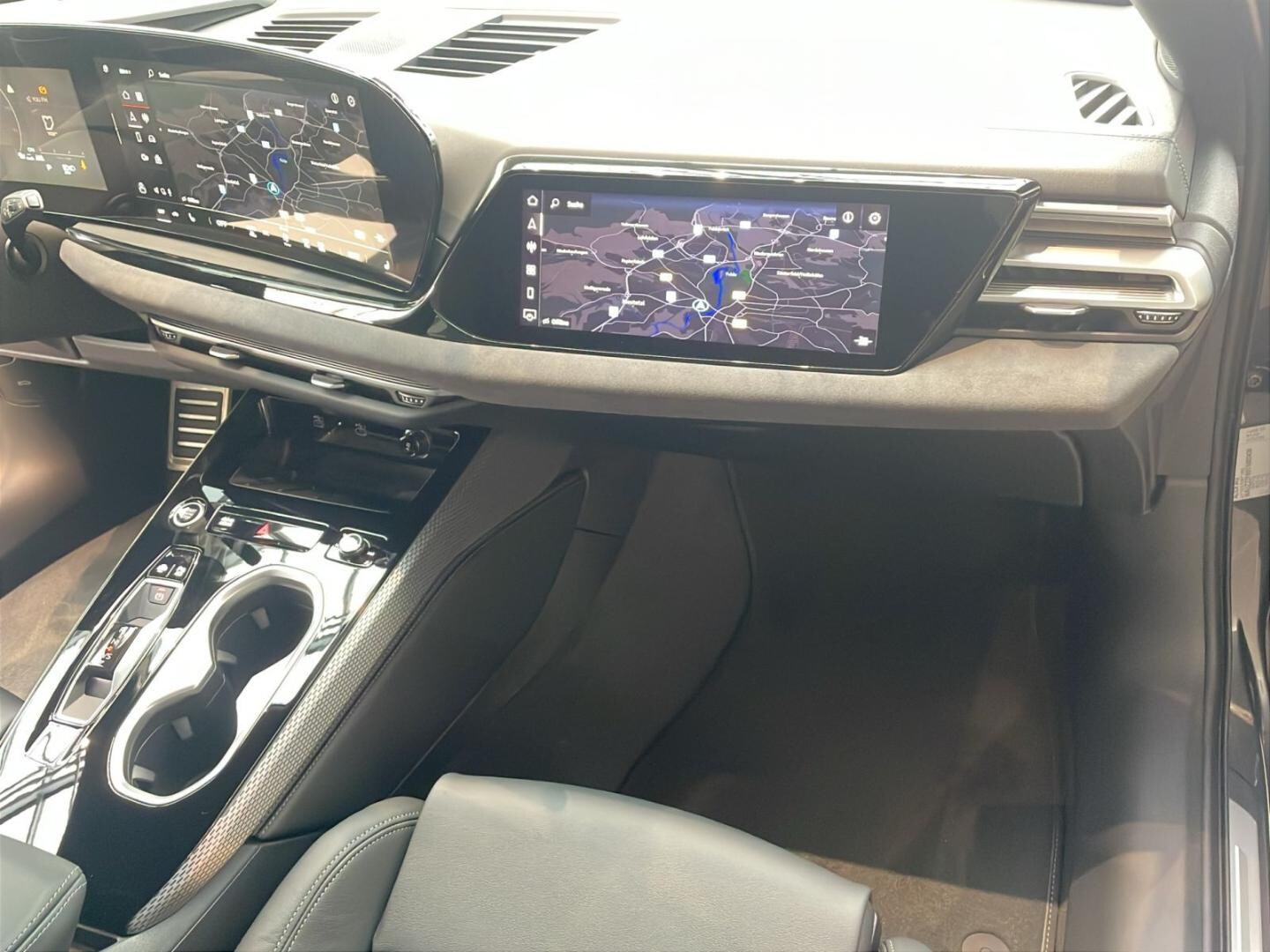 Bild über Audi A6 Avant edition one TDI quattro 150 kW S tronic - für weitere Informationen kontaktieren Sie den Audi Partner