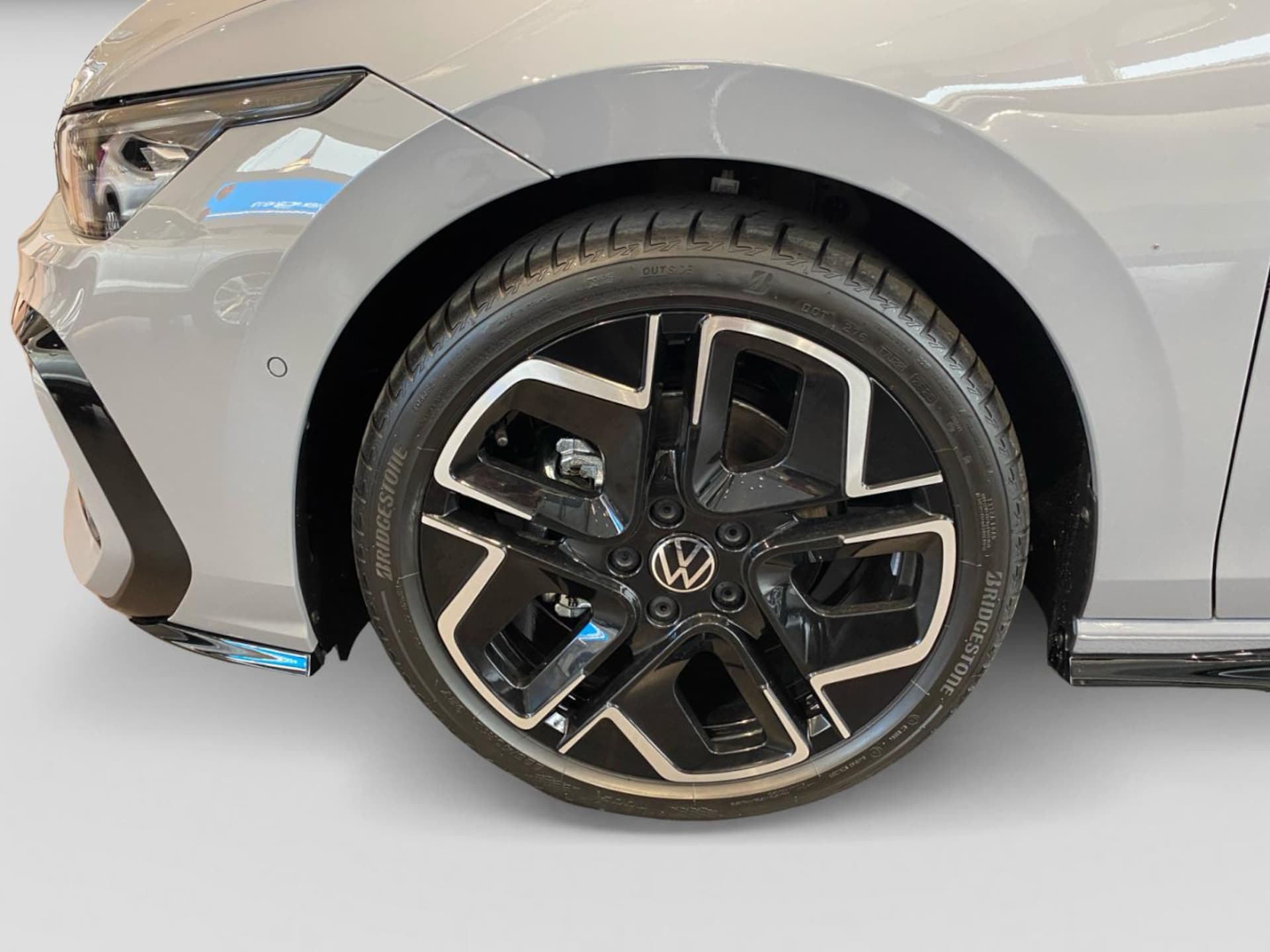 Volkswagen Golf Variant R-Line