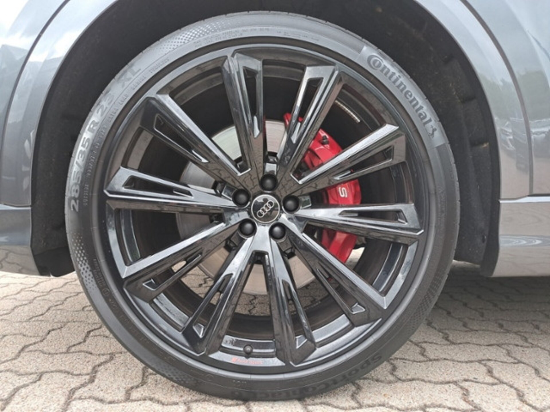 Audi SQ8 SUV