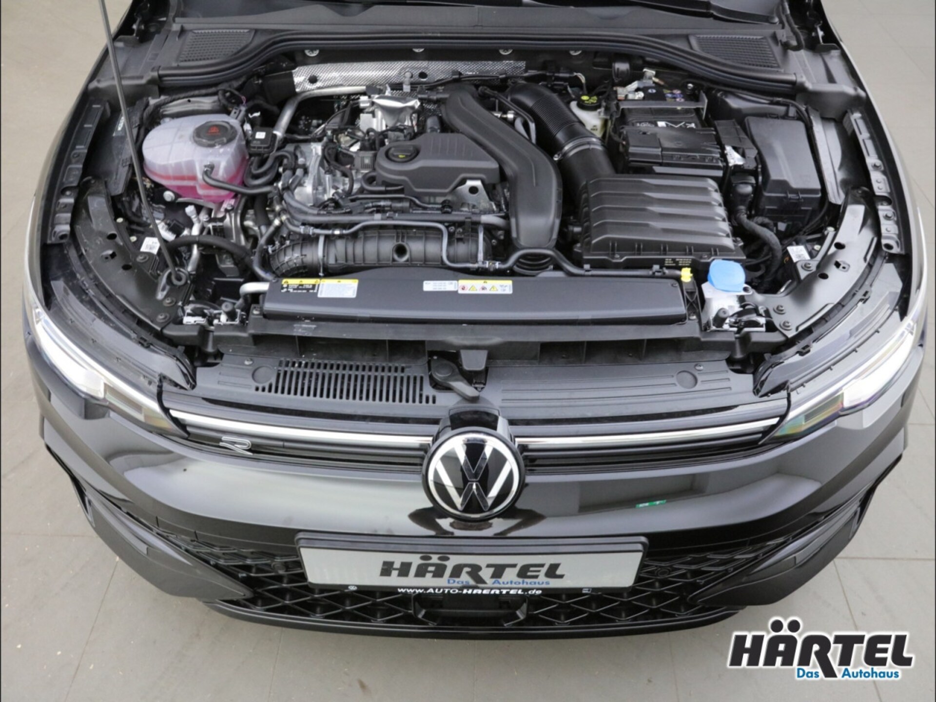Volkswagen Golf R-Line