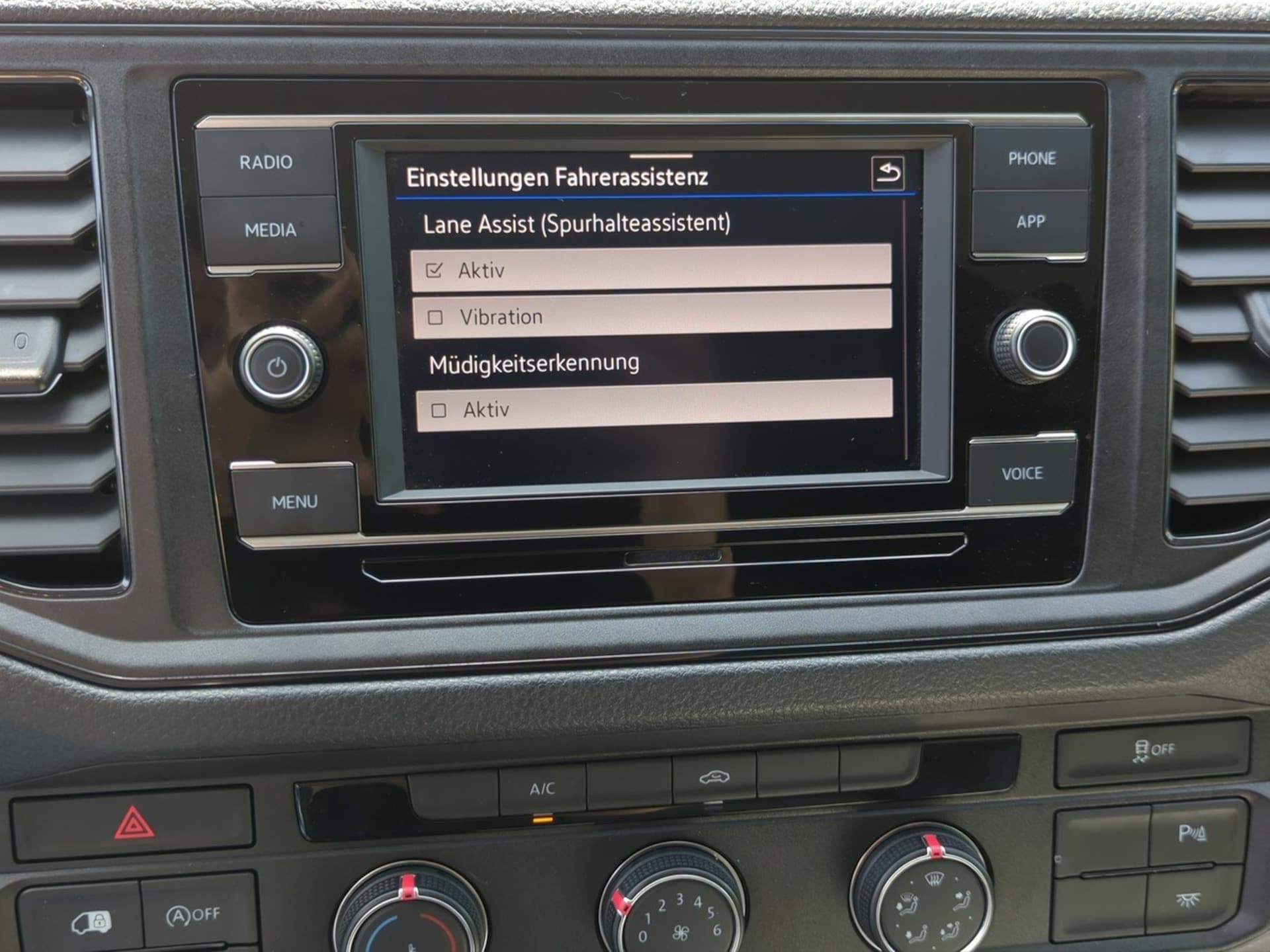 Volkswagen Crafter Kasten langer Radstand