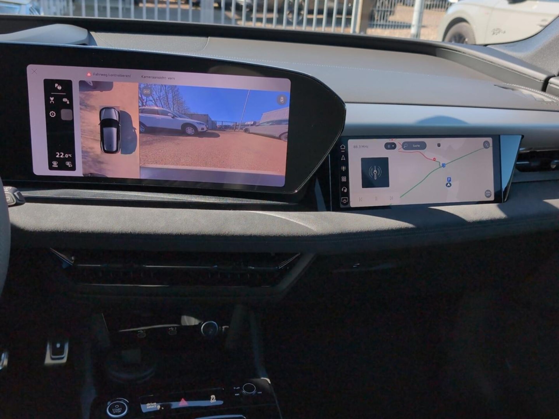 Audi Q6 SUV e-tron