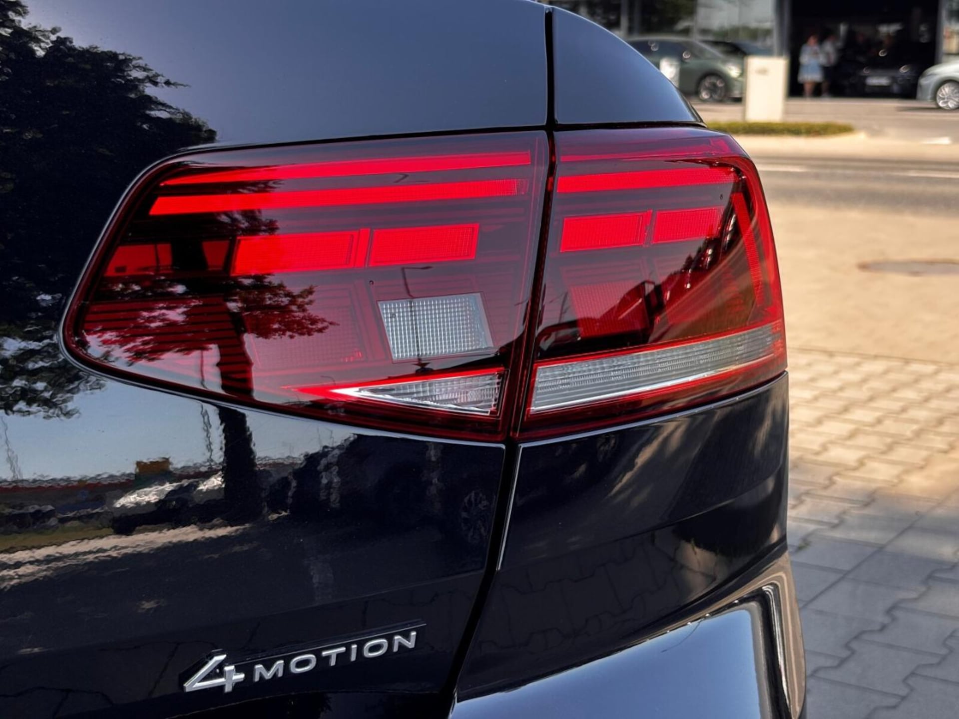 Volkswagen Passat Elegance