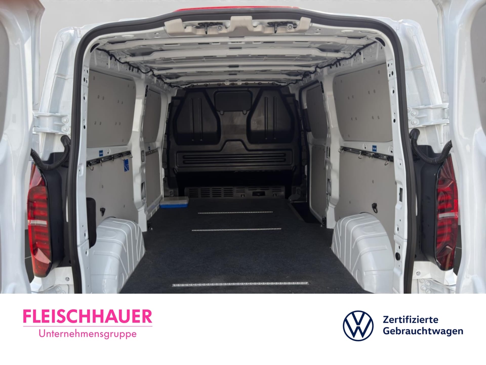 Volkswagen Transporter Kasten langer Radstand