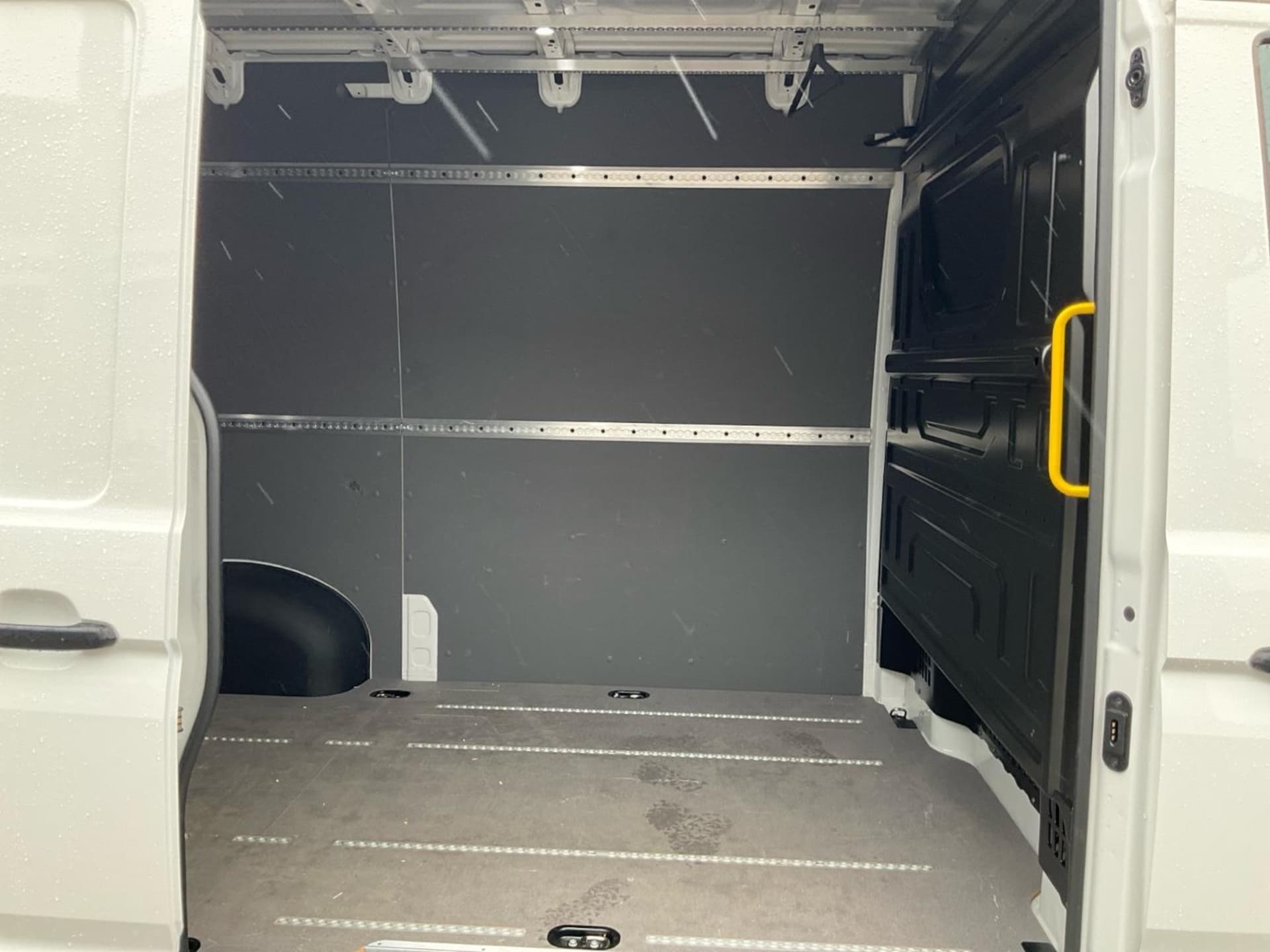 Volkswagen Crafter Kasten mittlerer Radstand