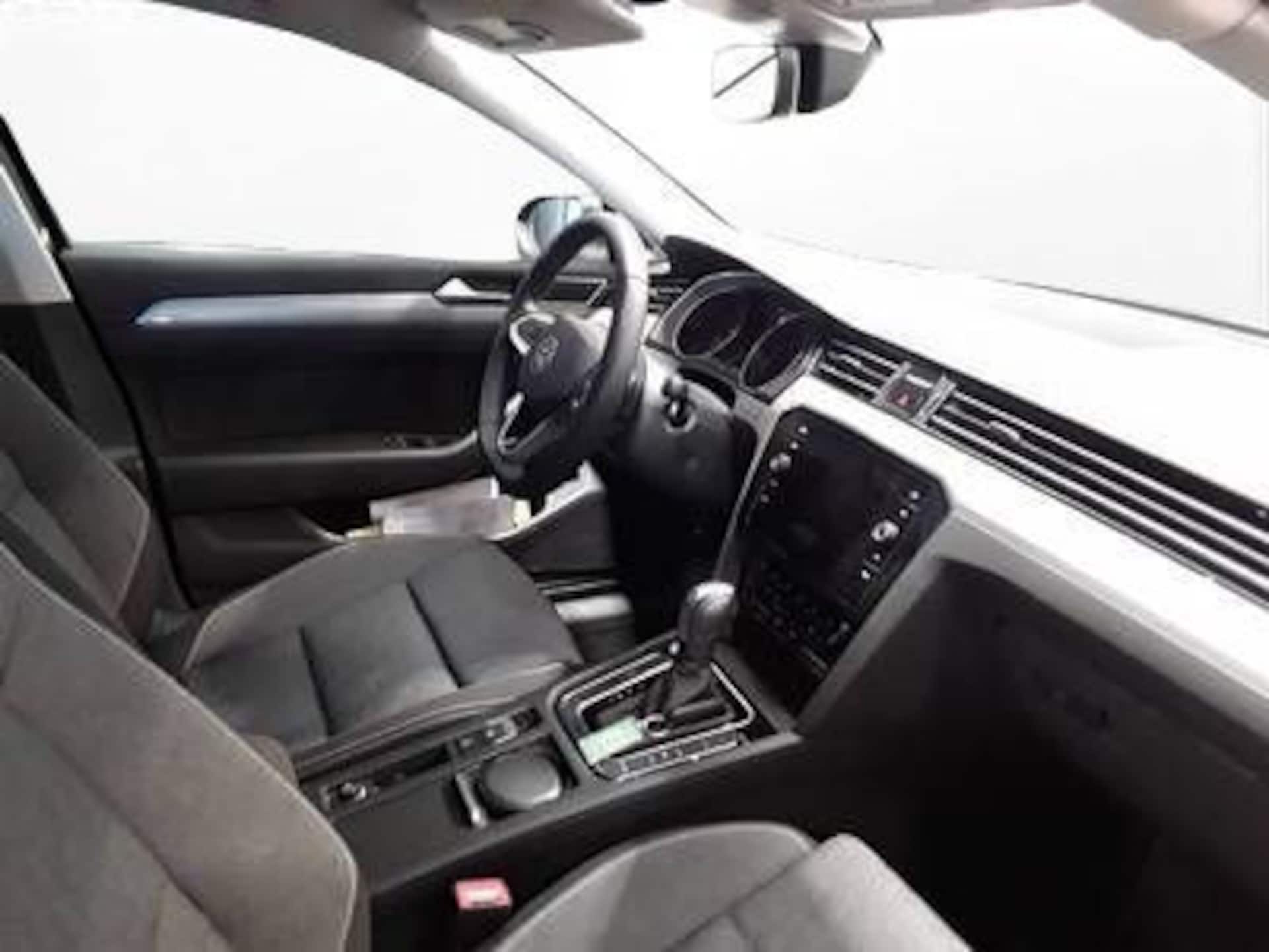 Volkswagen Passat Variant Business