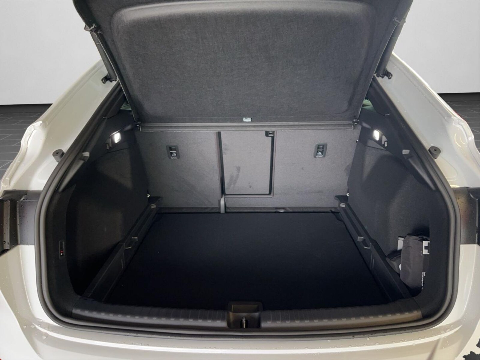 Audi Q4 Sportback e-tron – Bild 15