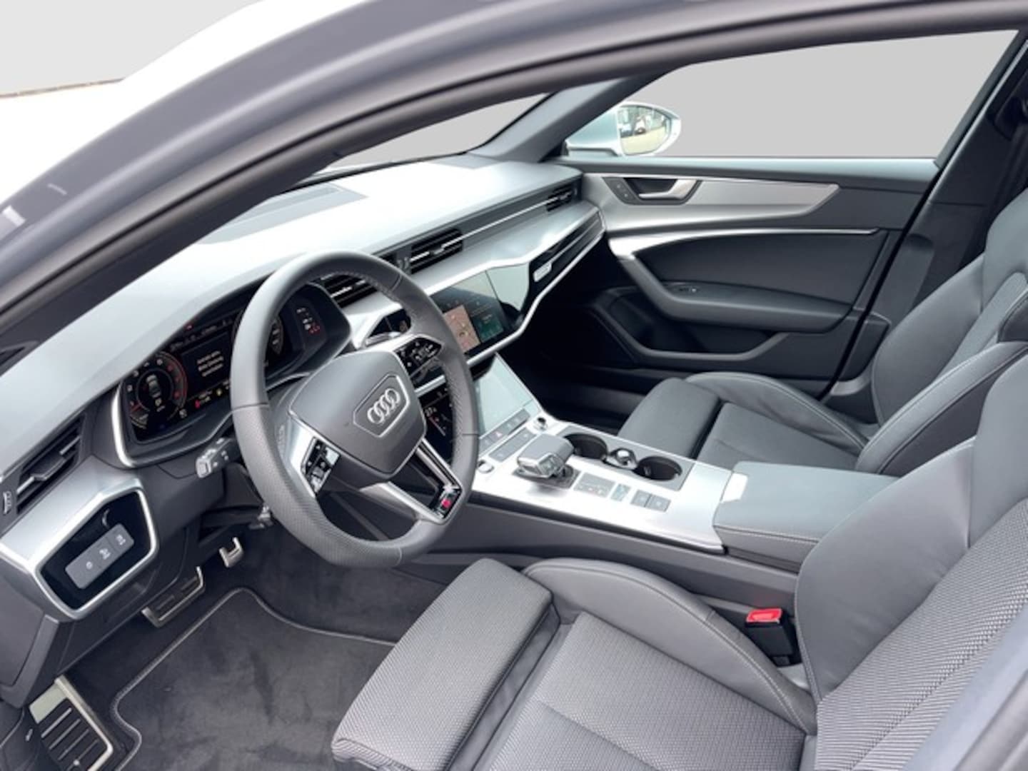 Bild über Audi A6 Limousine S line 55 TFSI quattro S tronic - für weitere Informationen kontaktieren Sie den Audi Partner