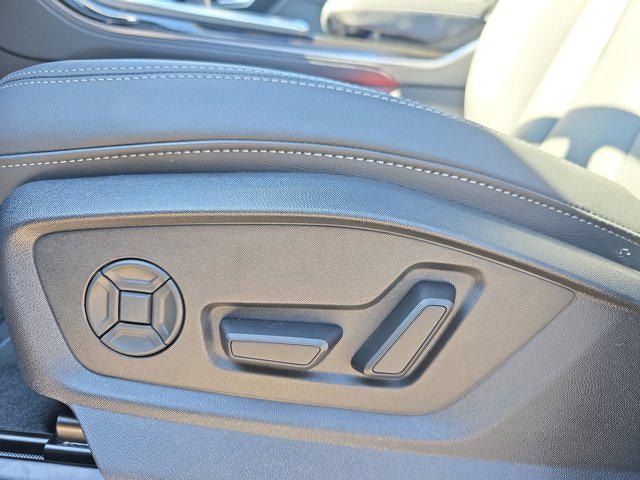 2026 Audi Q7 Premium Plus - Photo 27