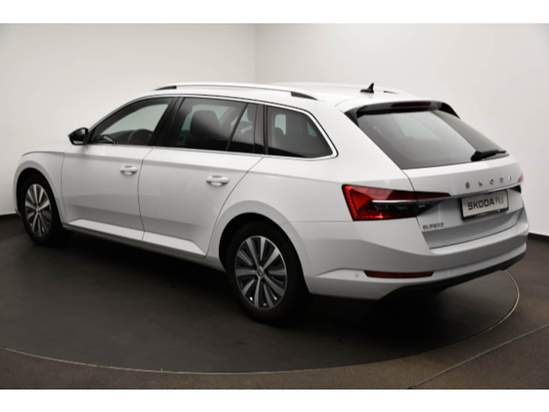 Skoda Superb Combi Style