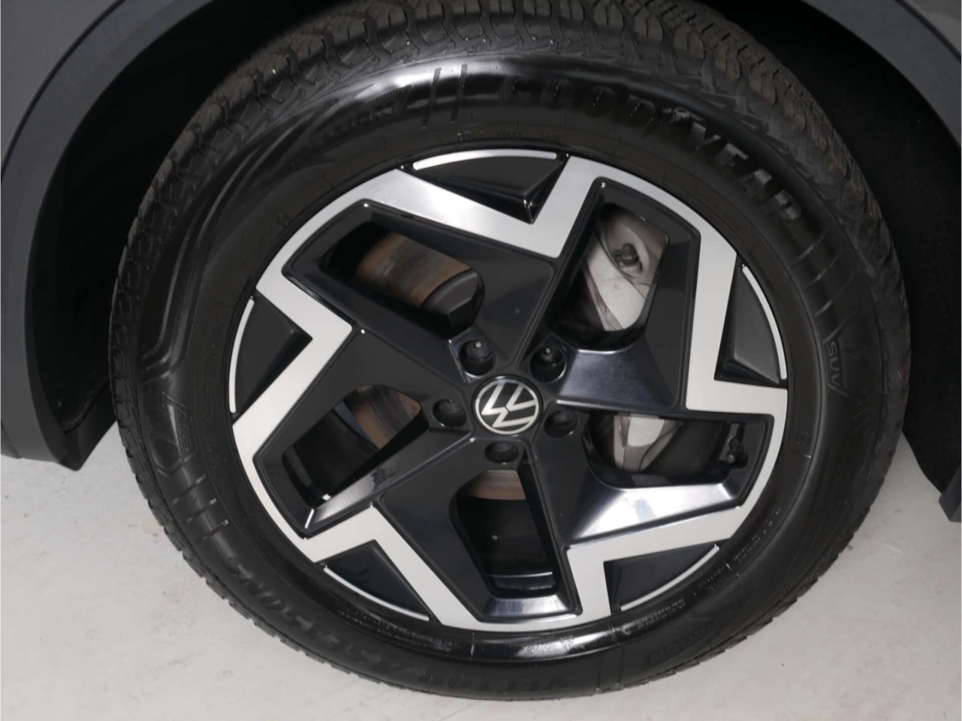 Volkswagen Touareg Basis-Modell