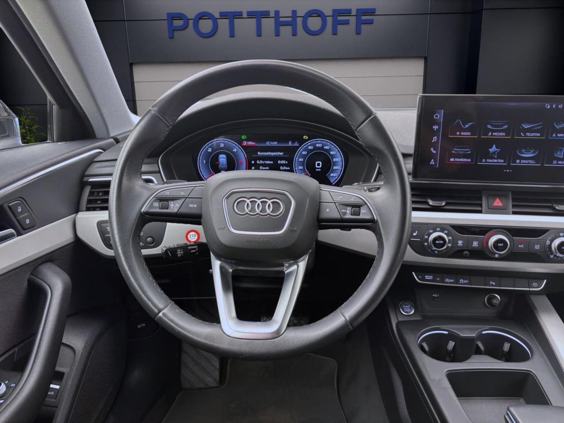 Audi A4 Avant Advanced