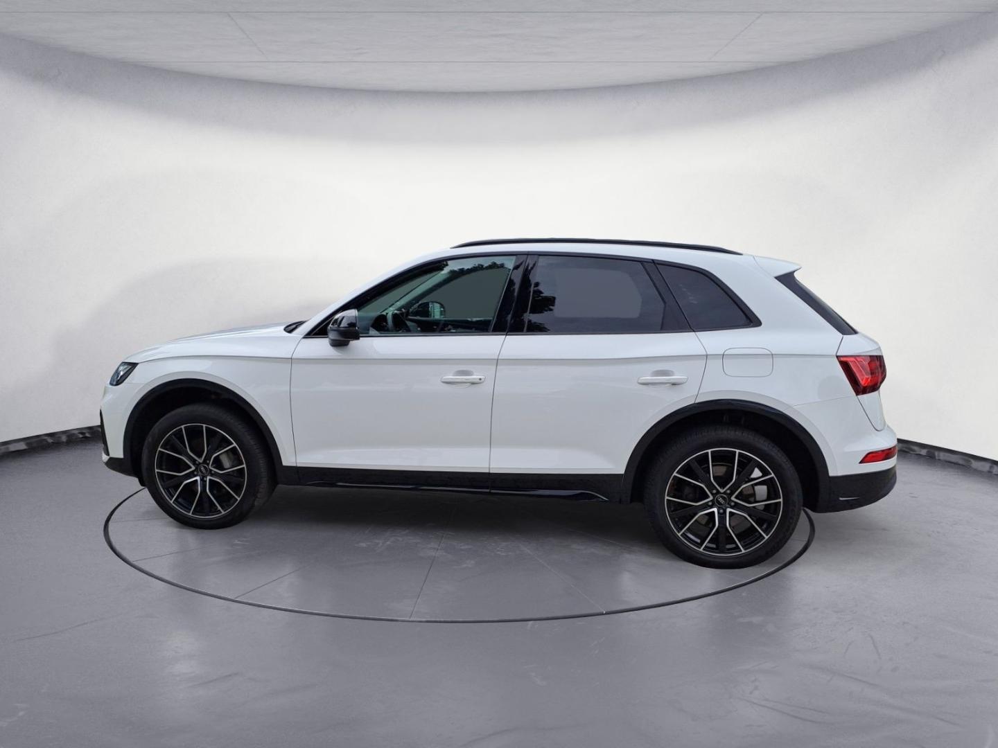 Image about Audi Q5 TFSI e 50 TFSI e quattro S tronic