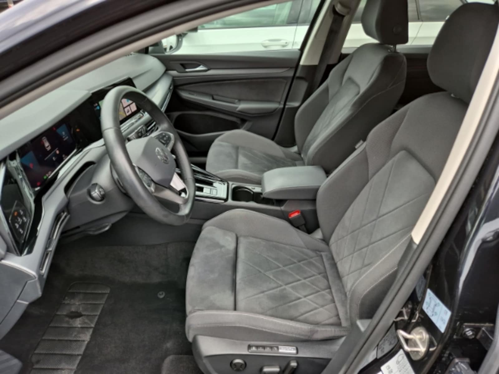 Volkswagen Golf Variant – Bild 5