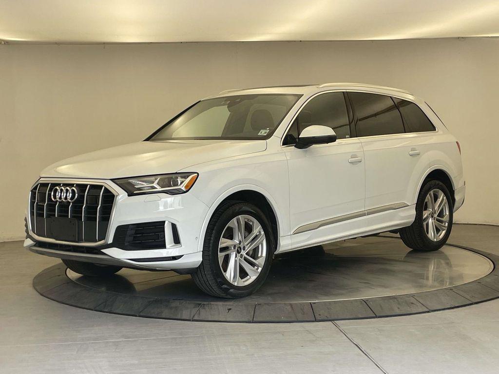 2023 Audi Q7 45 Premium quattro Tiptronic's photo