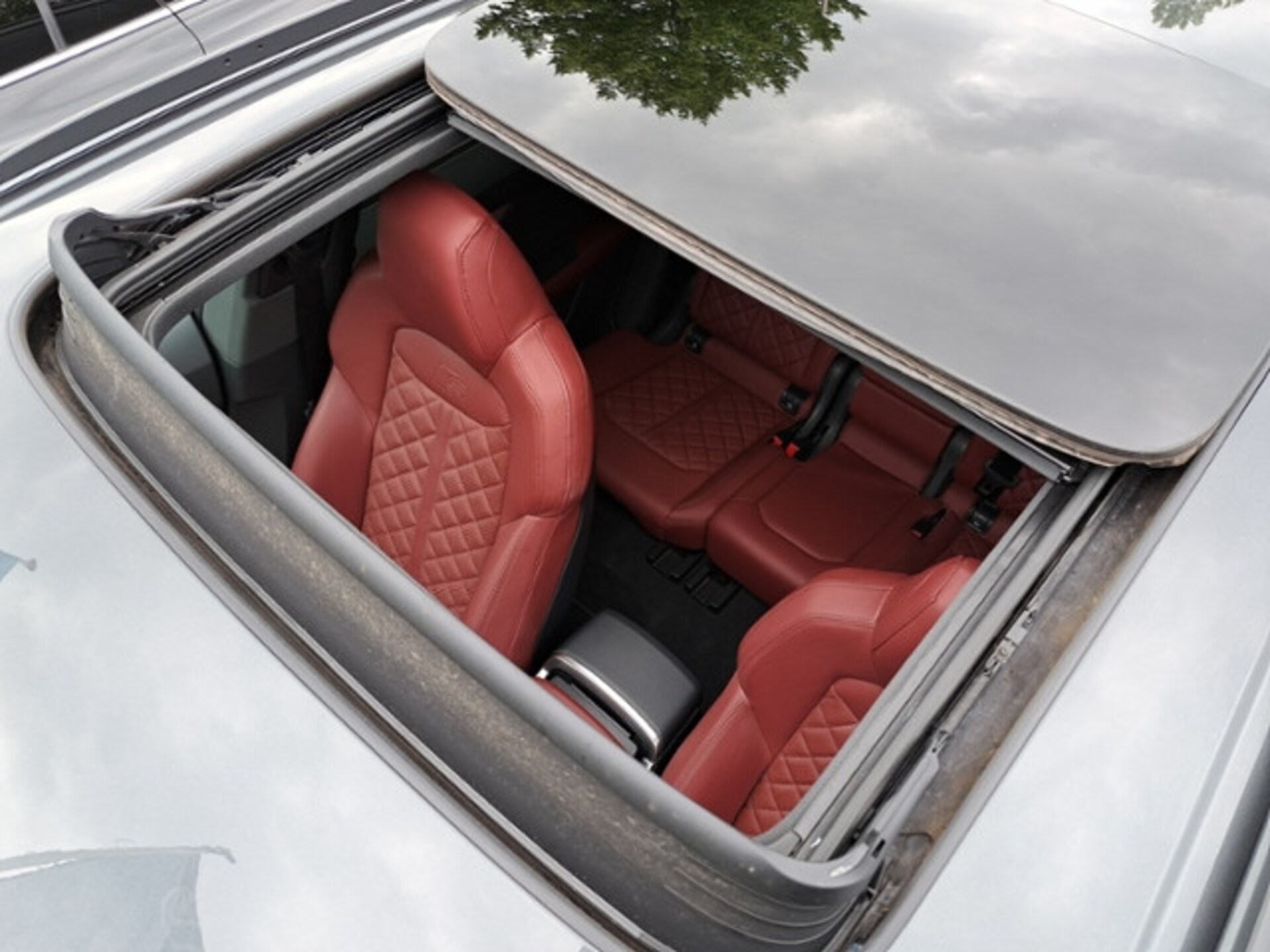 Audi SQ8 SUV