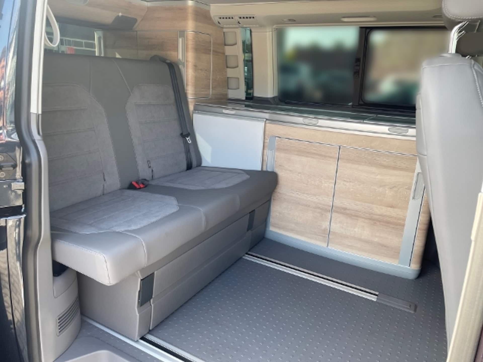 Volkswagen T6.1 California Ocean